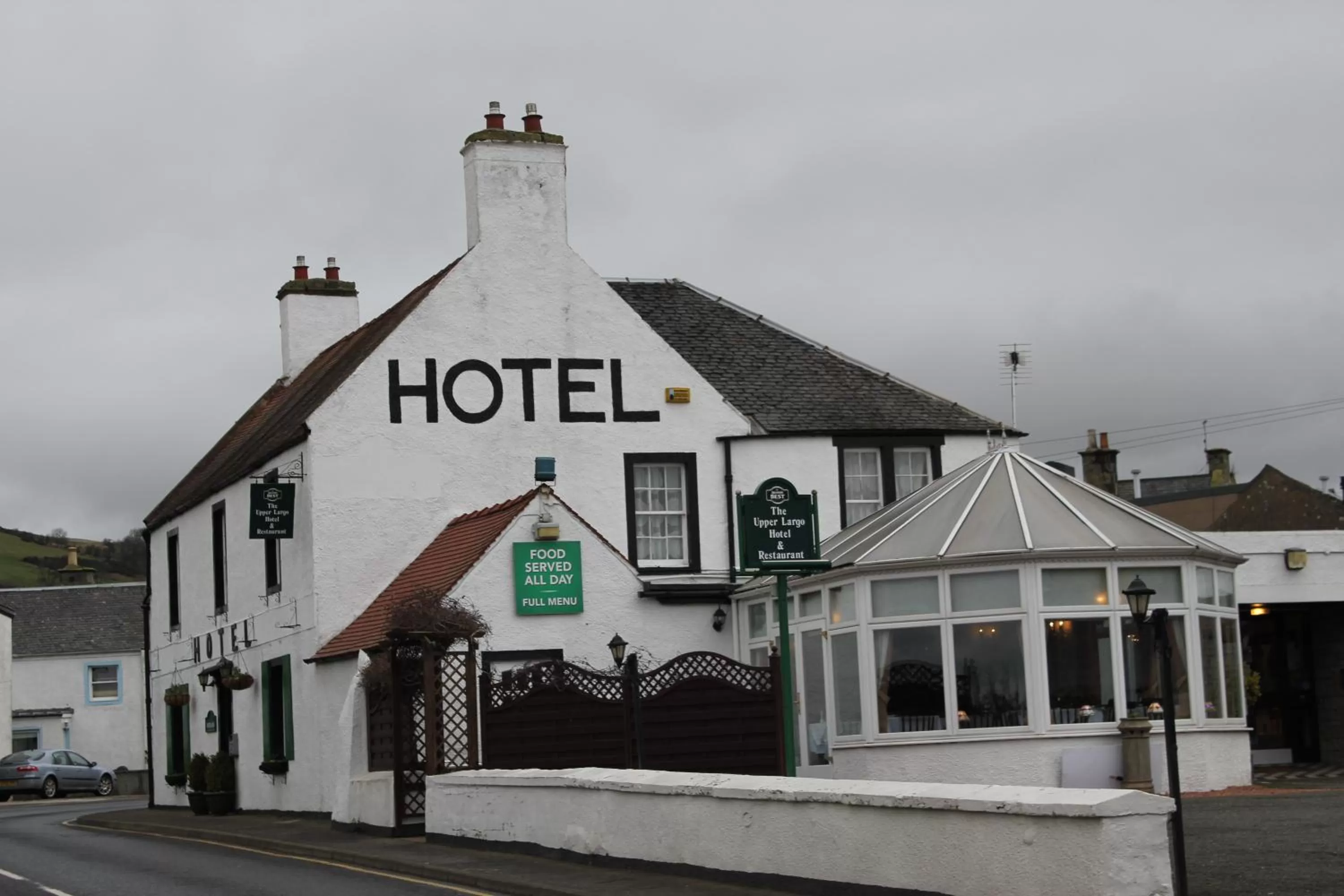 Facade/entrance in The Upper Largo Hotel & Restaurant