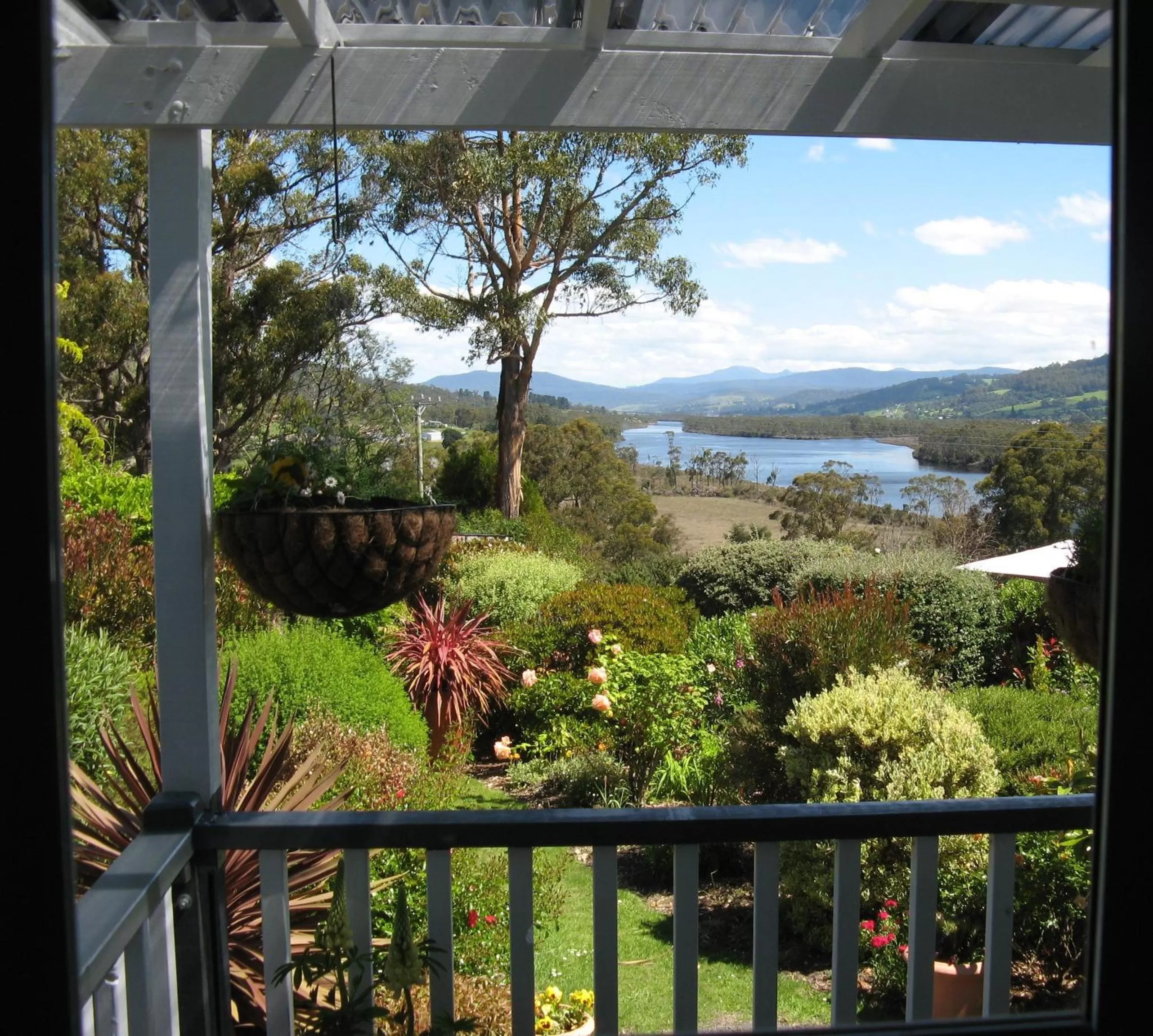 Facade/entrance in Hillside Bed and Breakfast