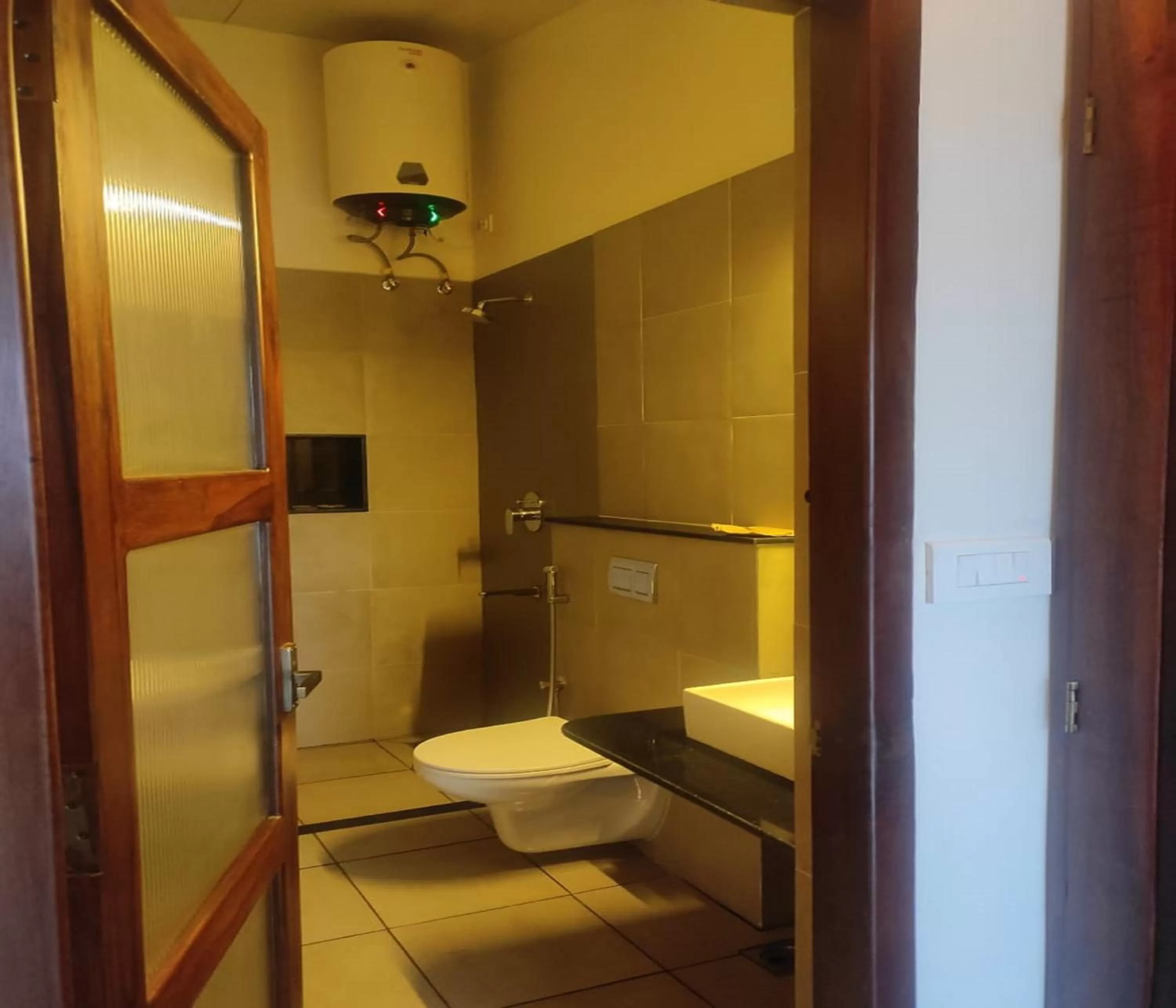 Bathroom in Mango Hill Kodai