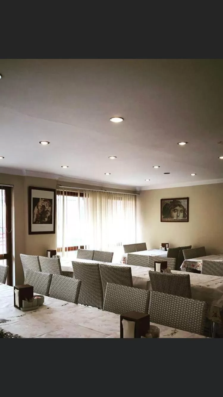 Coffee/tea facilities in Hotel Crowded House