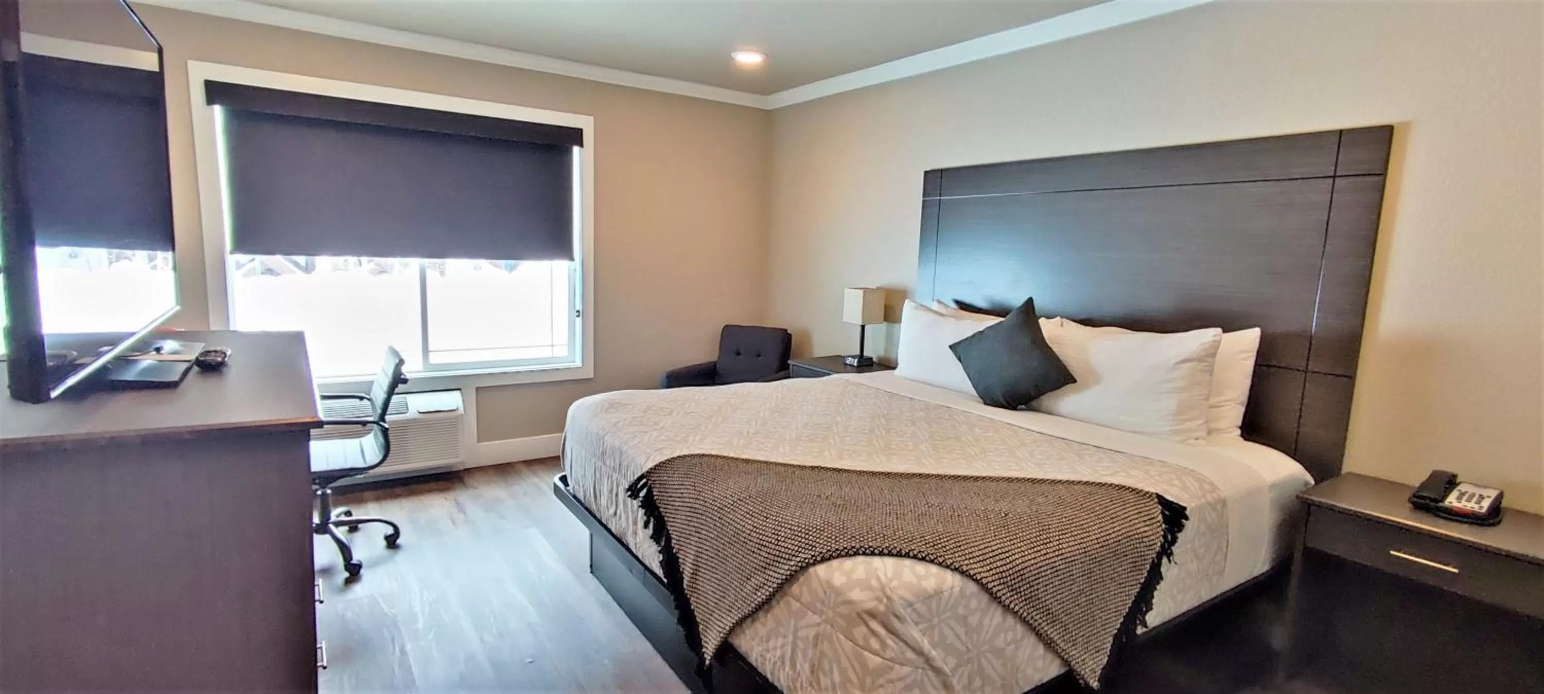 Bed in The Elet Hotel