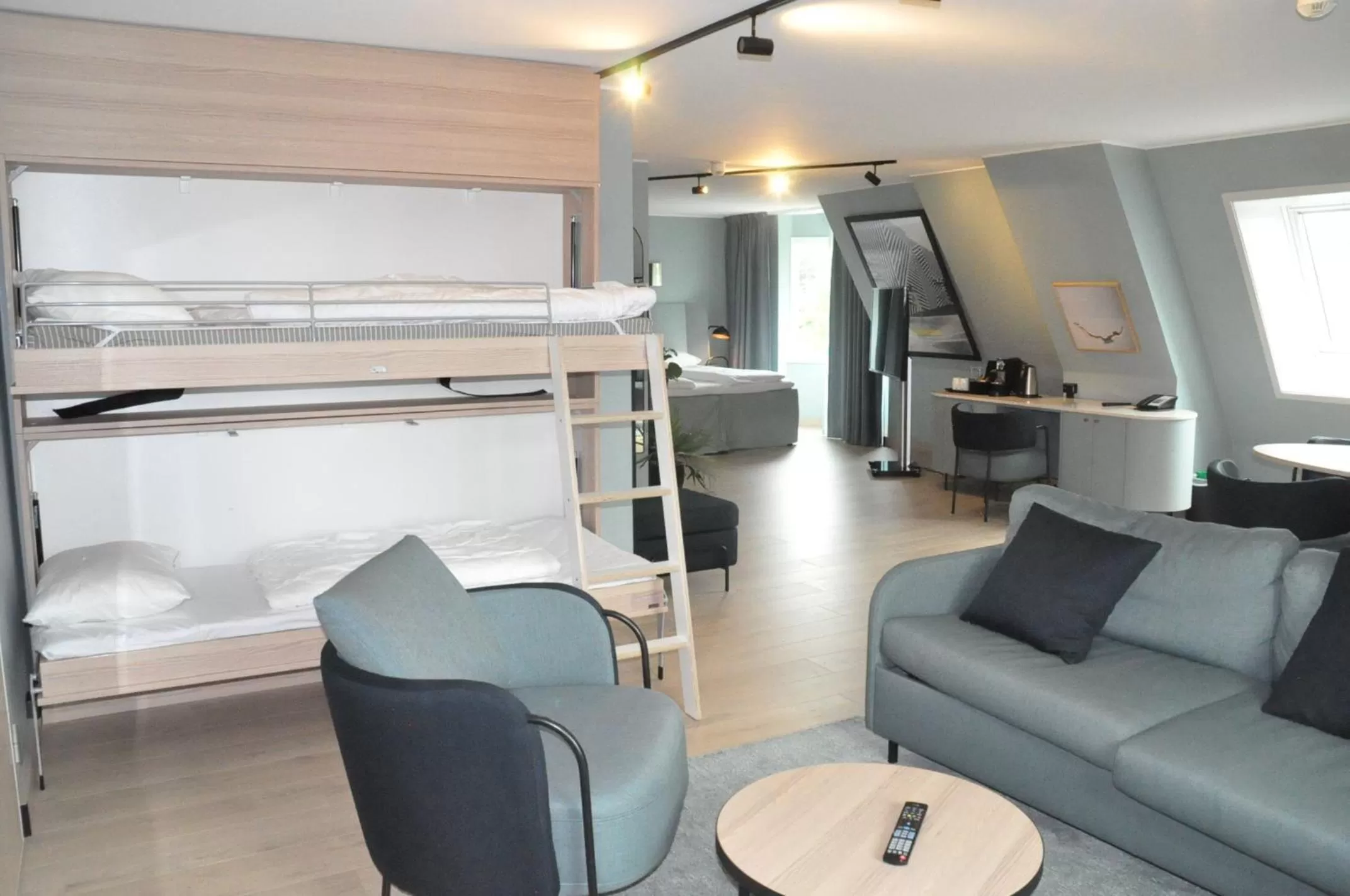 Photo of the whole room in Scandic Royal Stavanger