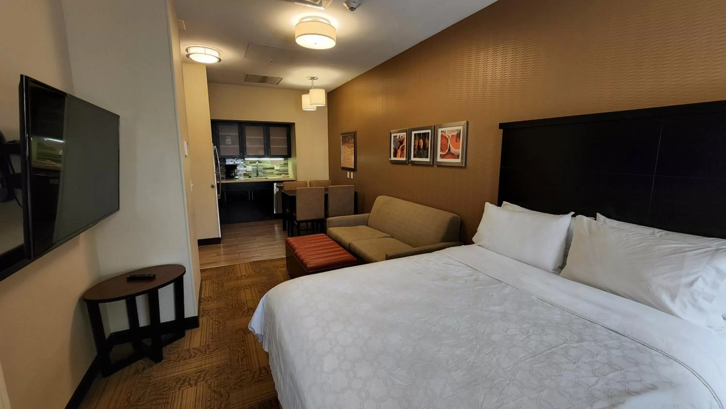 Photo of the whole room, Bed in Staybridge Suites Denver Downtown by IHG