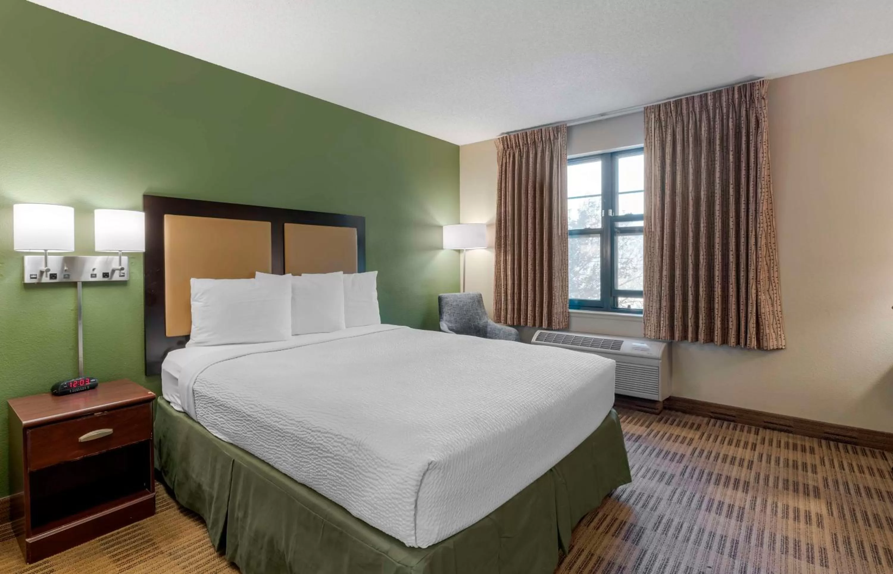 Bedroom, Bed in Extended Stay America Suites - Fremont - Warm Springs