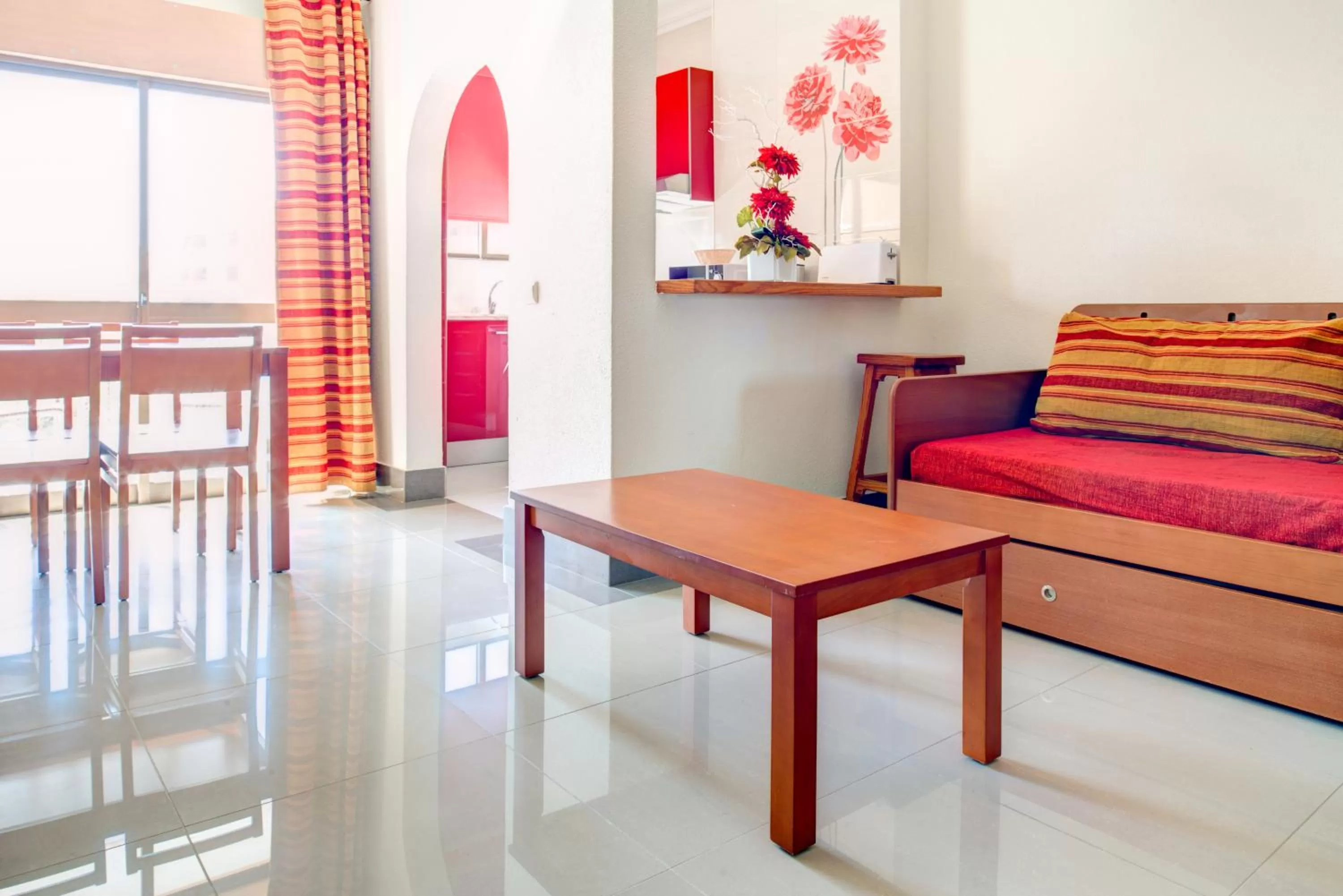 Living room in Choromar Apartments