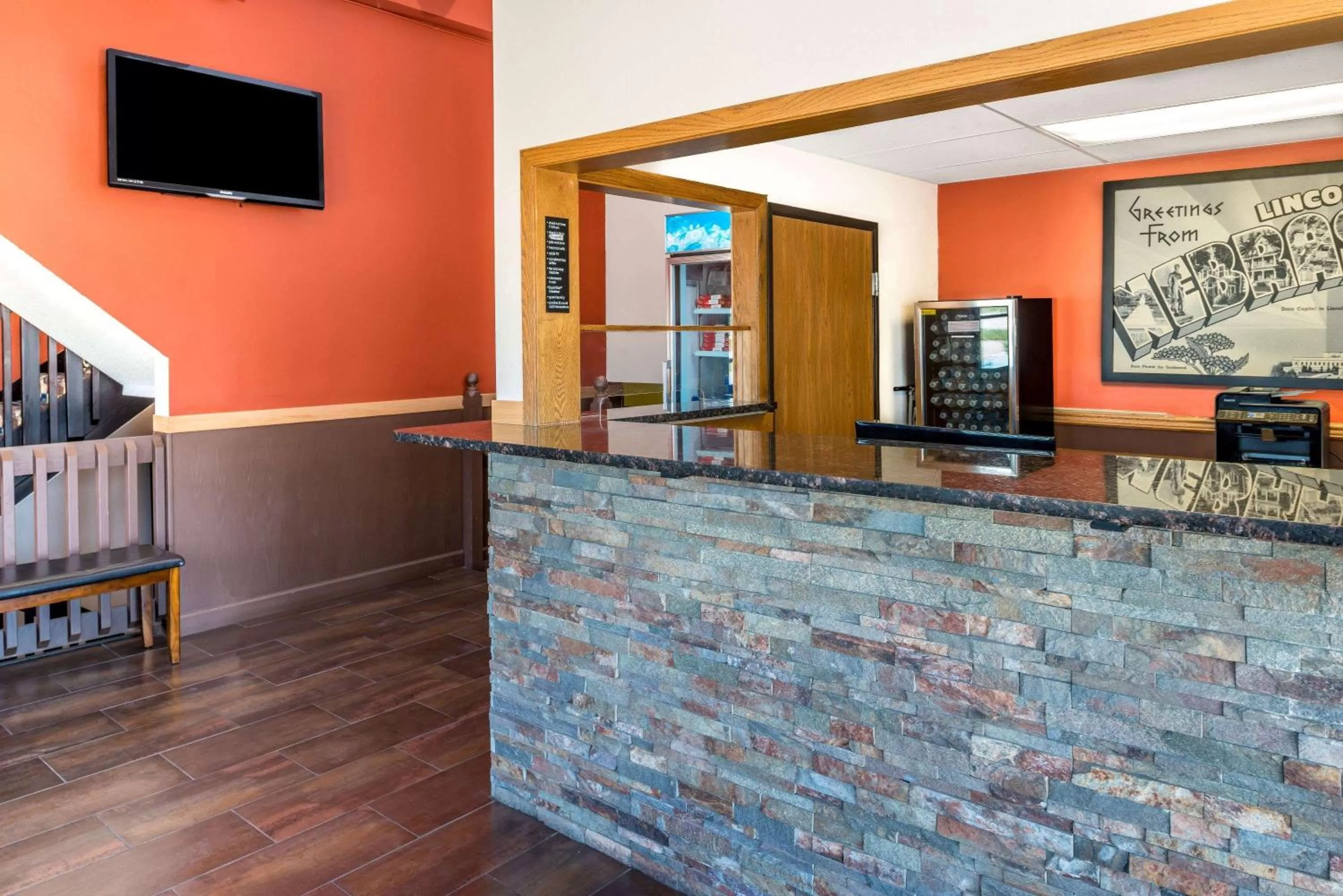 Lobby or reception in Super 8 by Wyndham Lincoln West