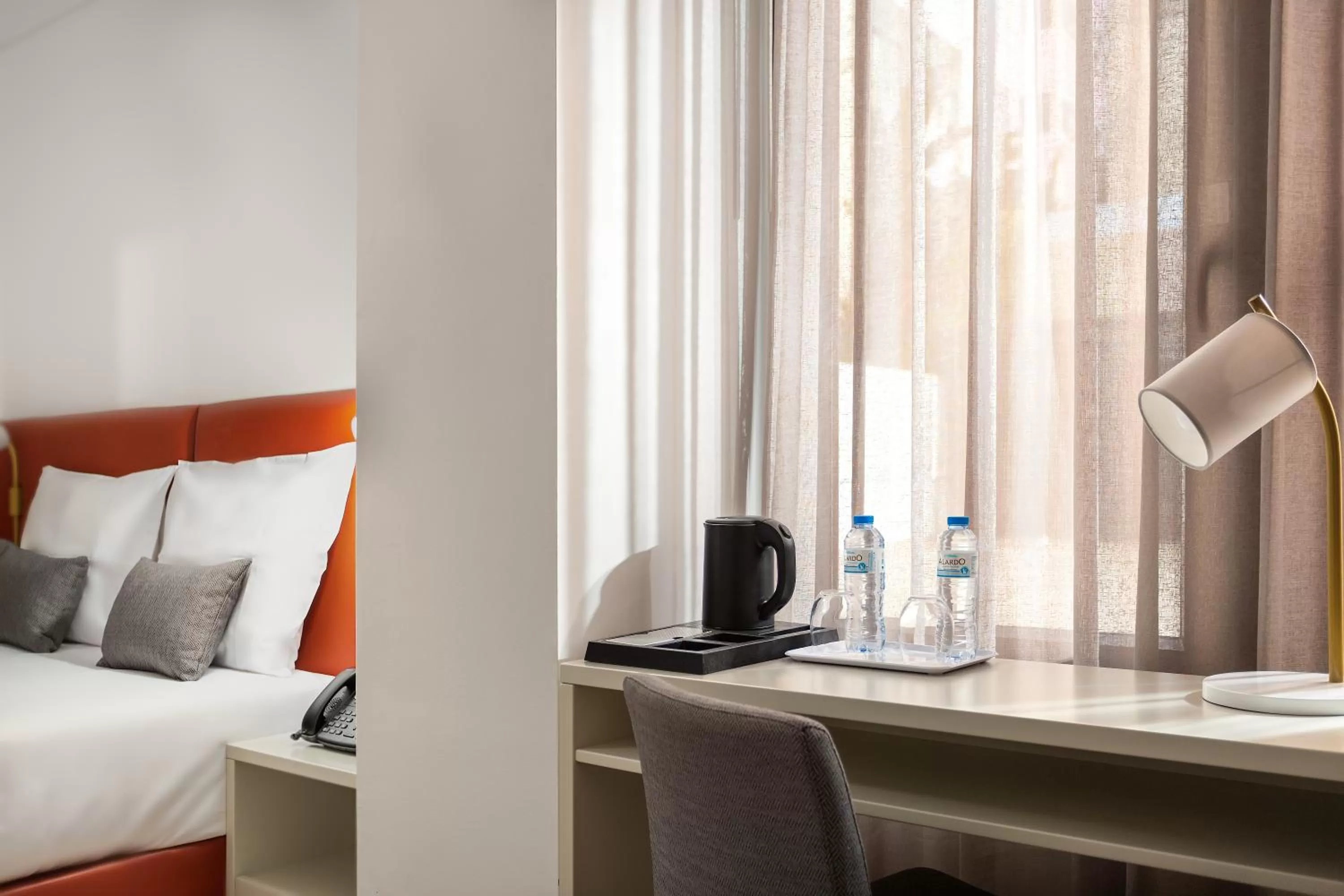 Photo of the whole room, Bed in Empire Marquês Hotel