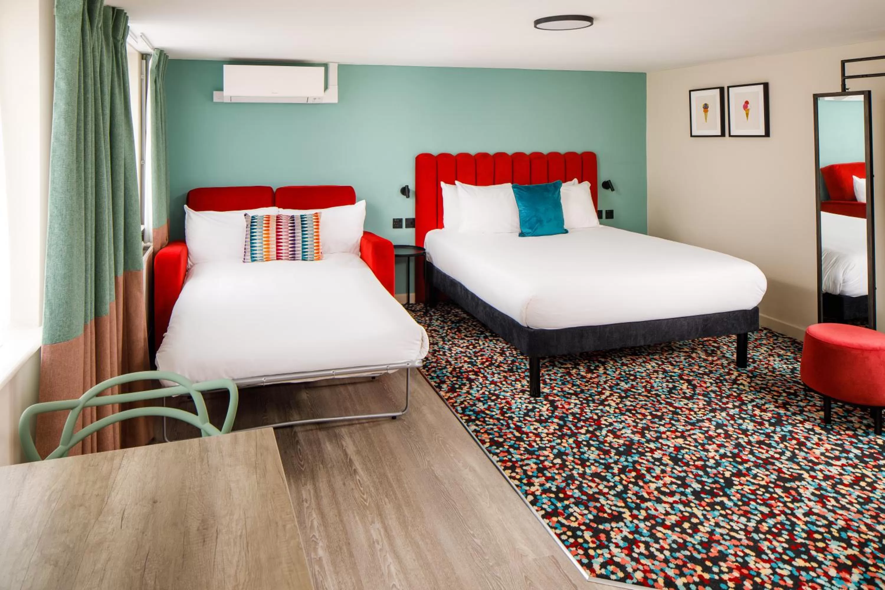 Bed in ibis Styles Bournemouth