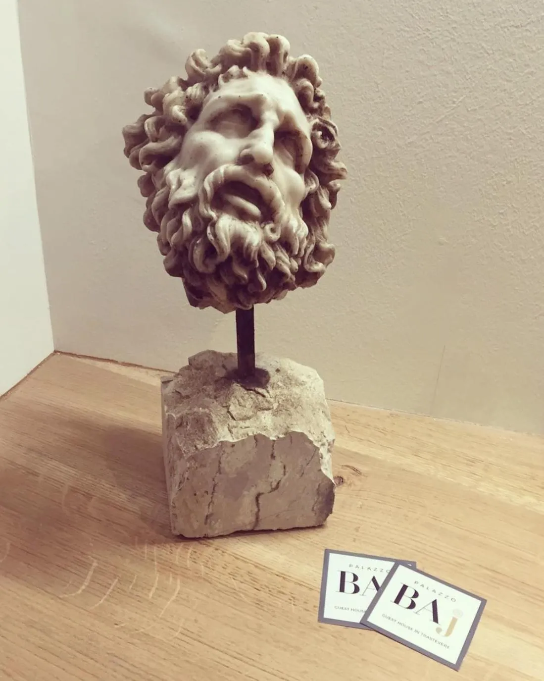 Decorative detail in Palazzo Baj in Trastevere