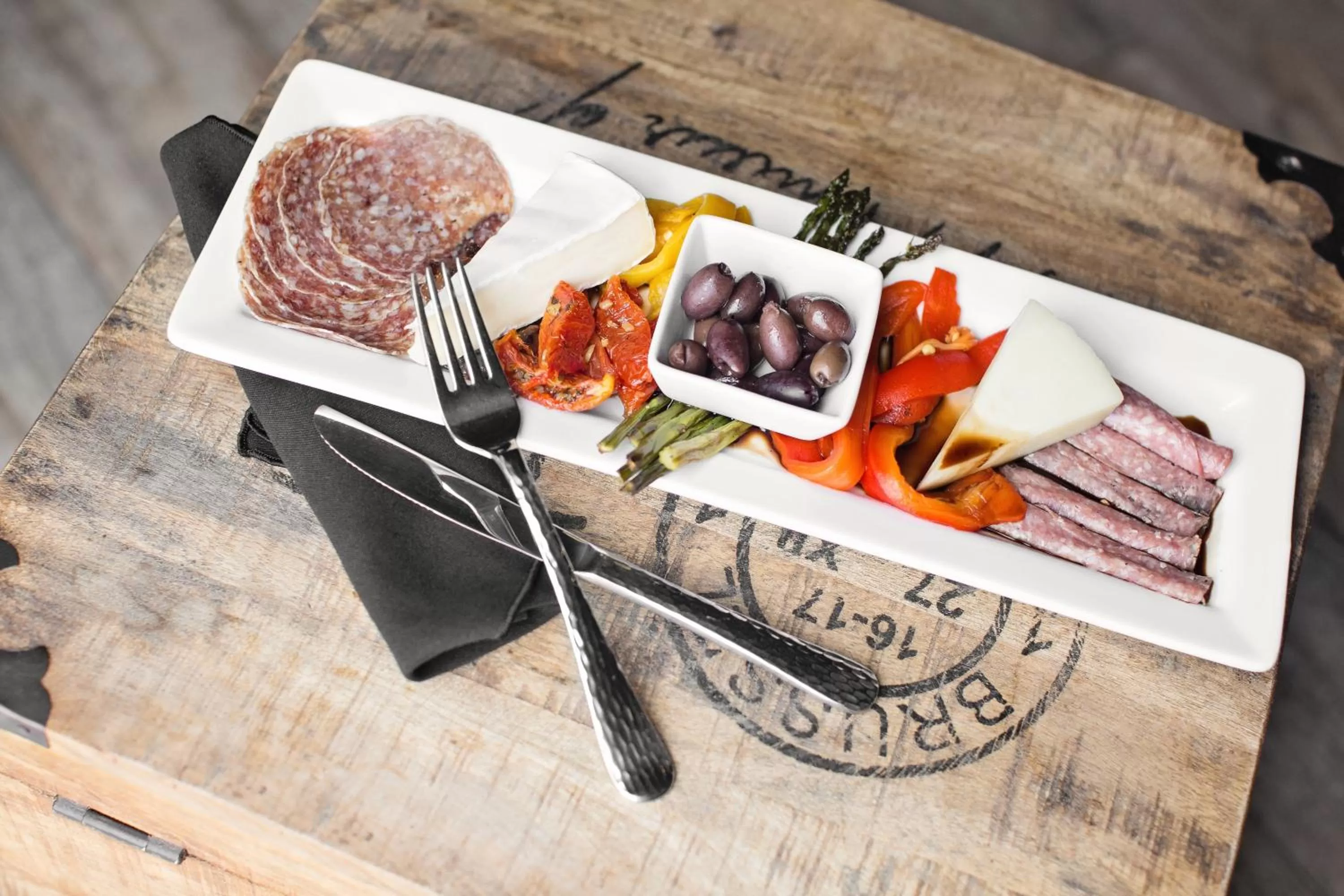 Food in Teddy's Residential Suites Watford City