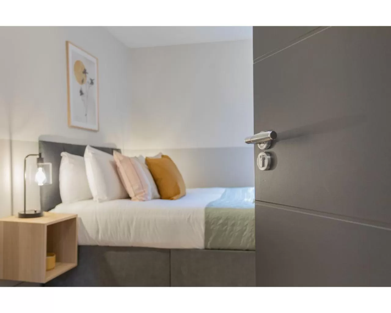 Bedroom in Central Belfast Apartments Camden Street