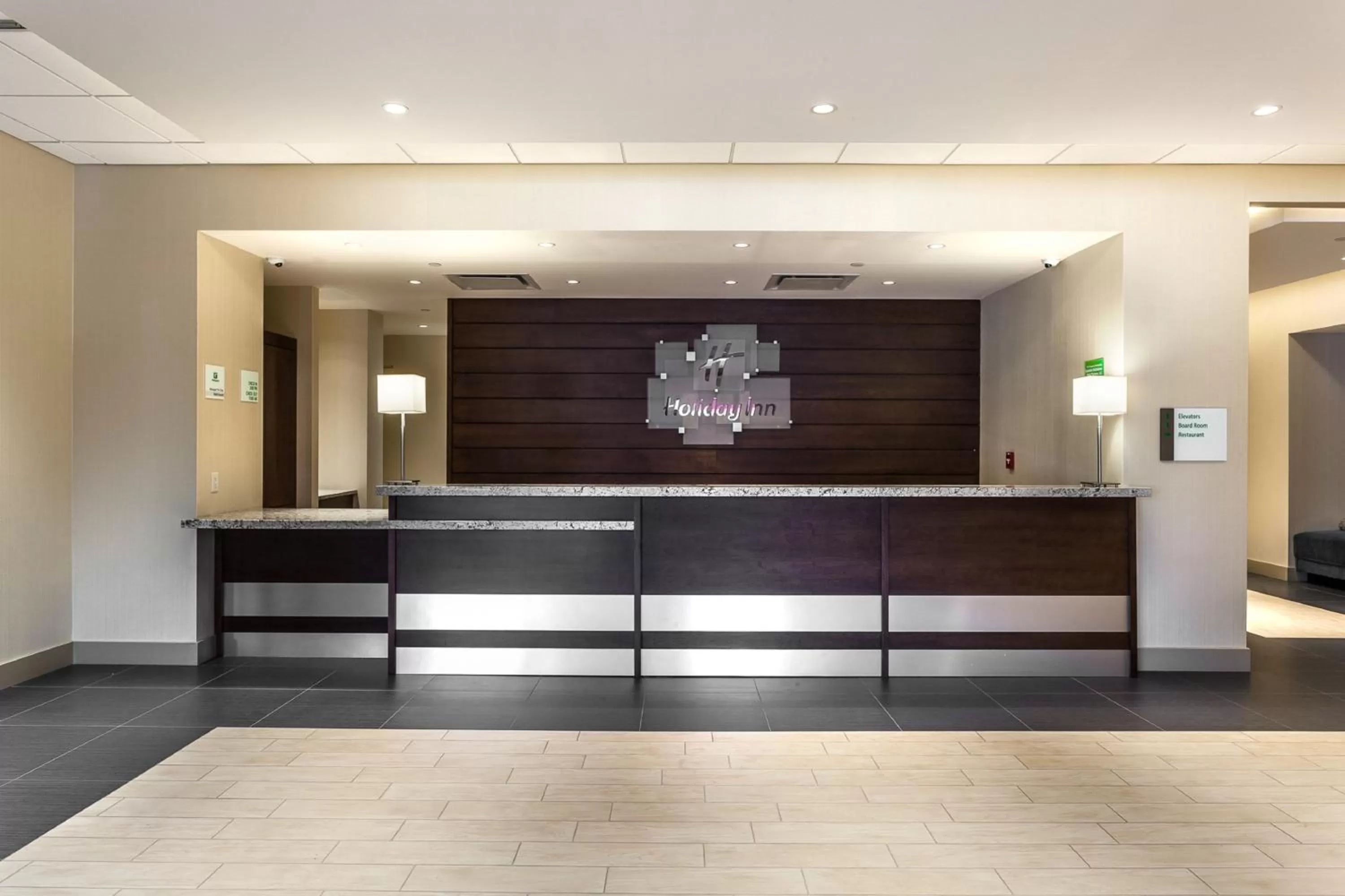 Property building in Holiday Inn Chicago North-Evanston by IHG