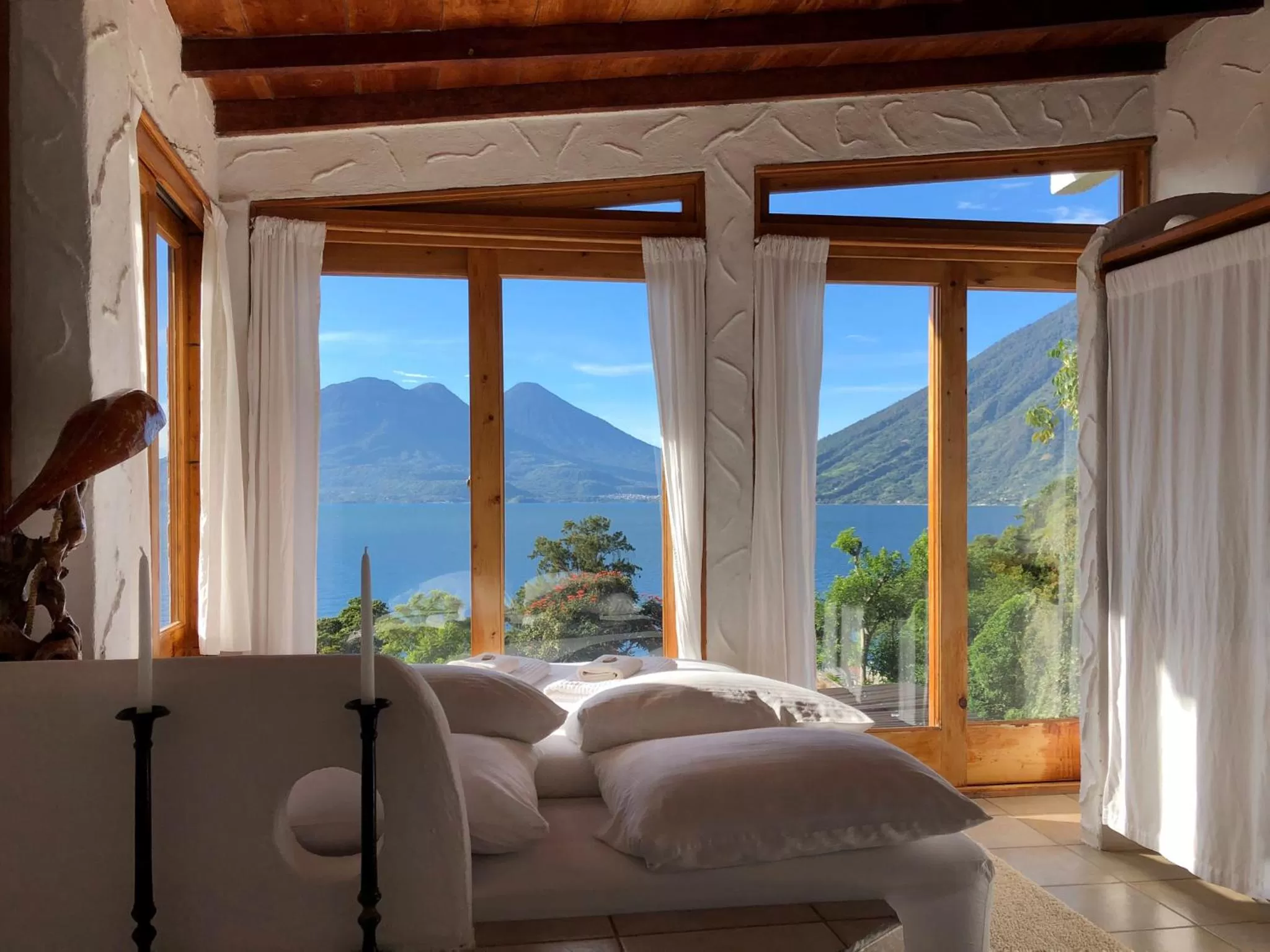 Bedroom, Mountain View in Lush Atitlán