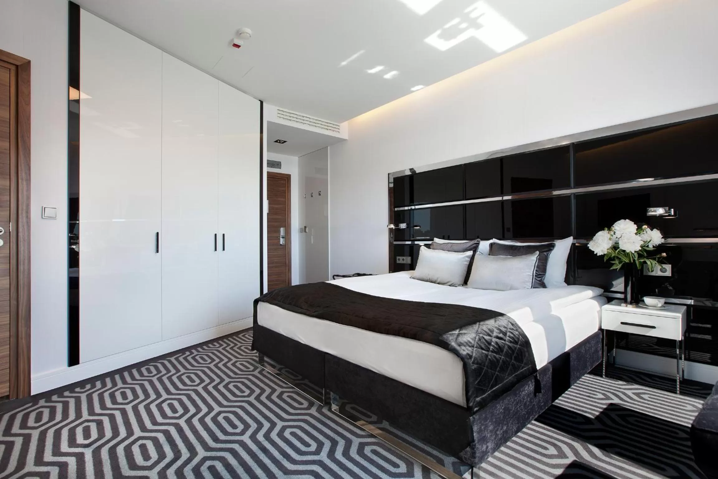 Bed in Bayjonn Boutique Hotel