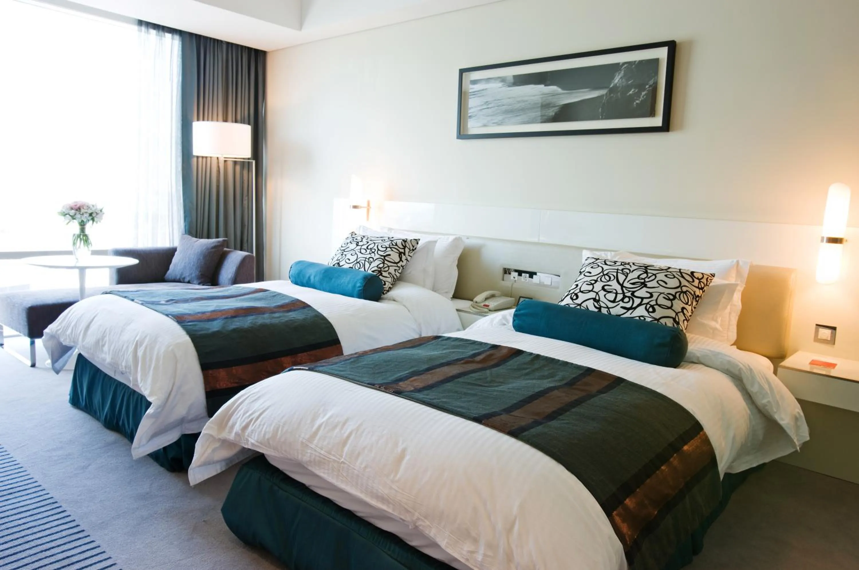 Bed in Ramada Plaza by Wyndham Suwon