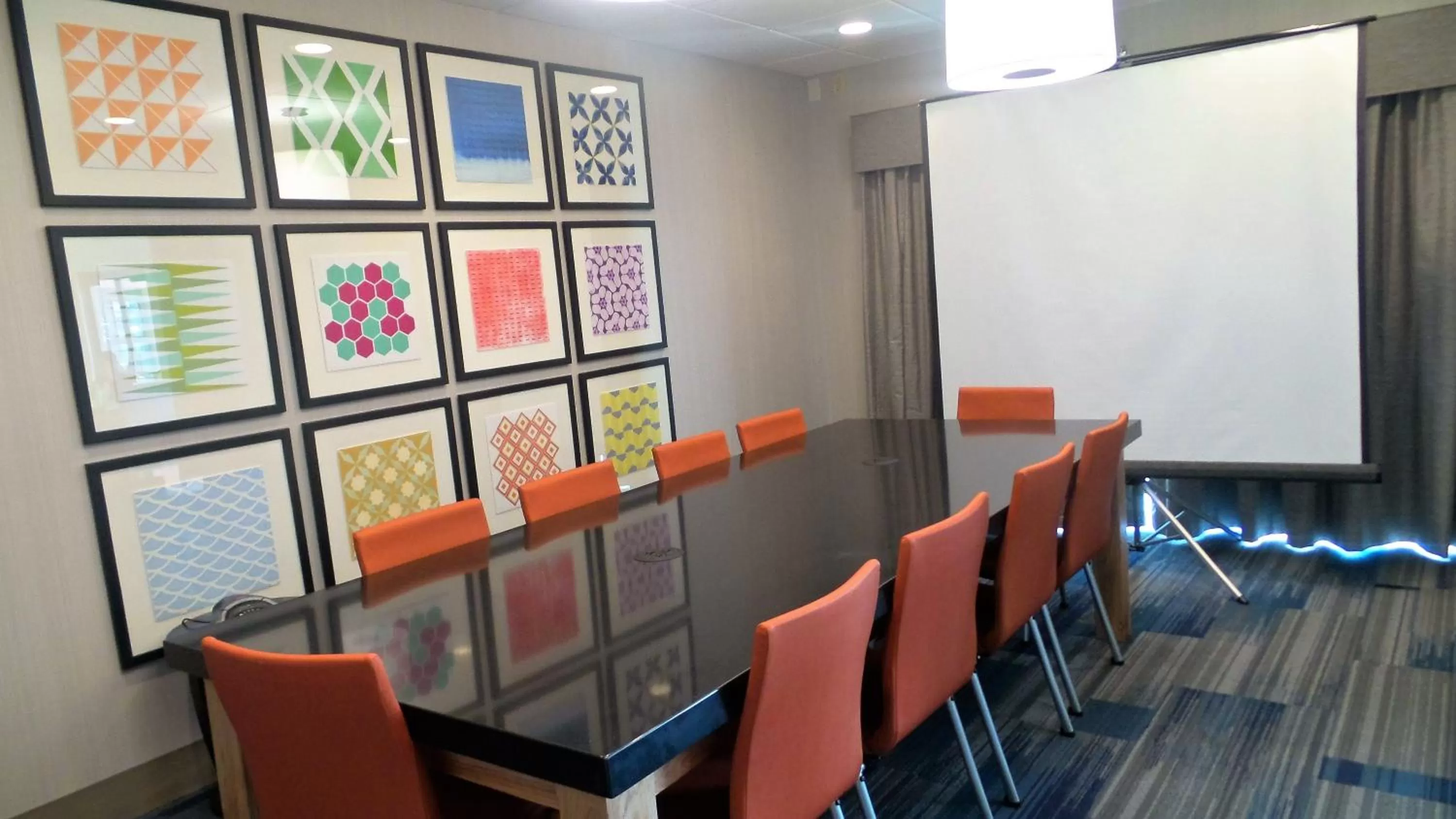 Meeting/conference room in Muncie Place Hotel & Suites