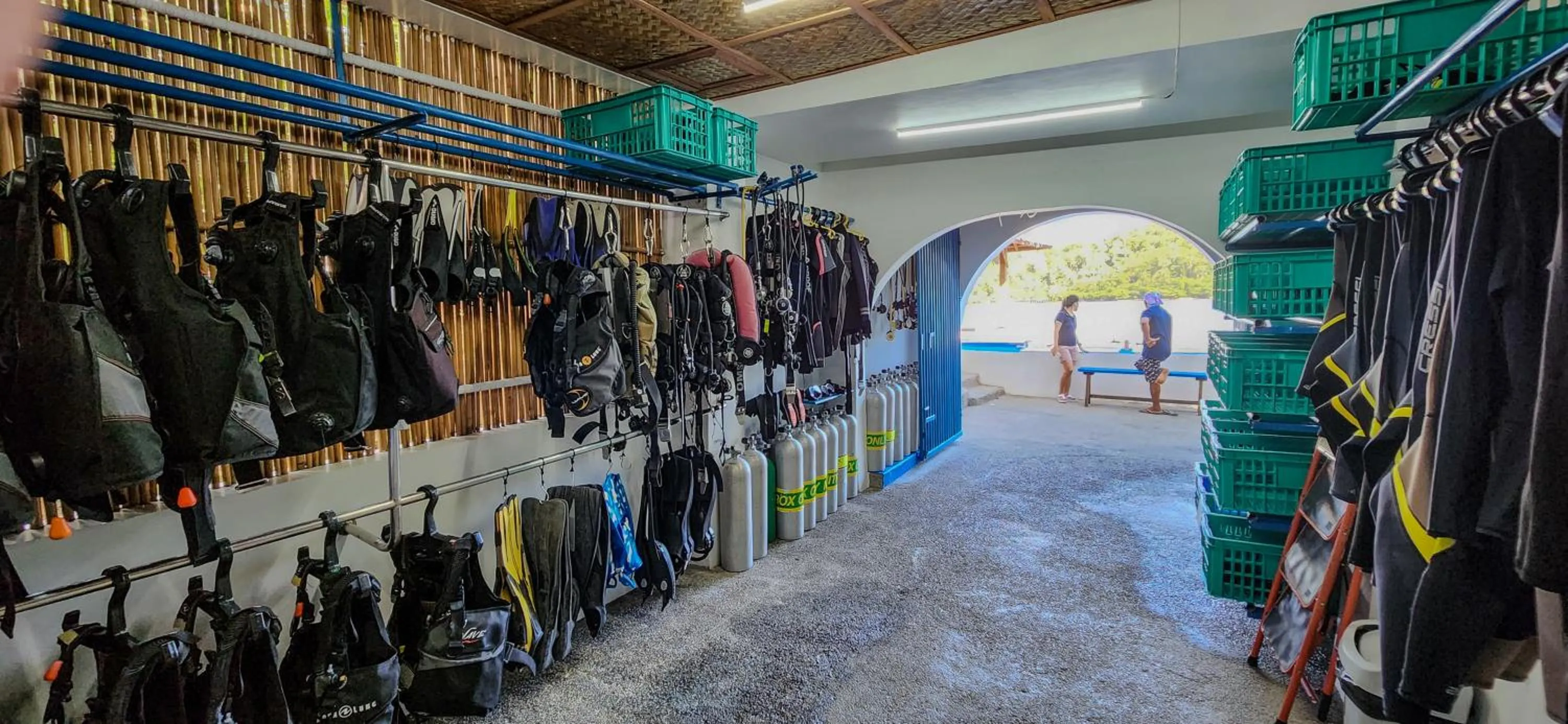 Diving in Edgewater Dive & Spa Resort