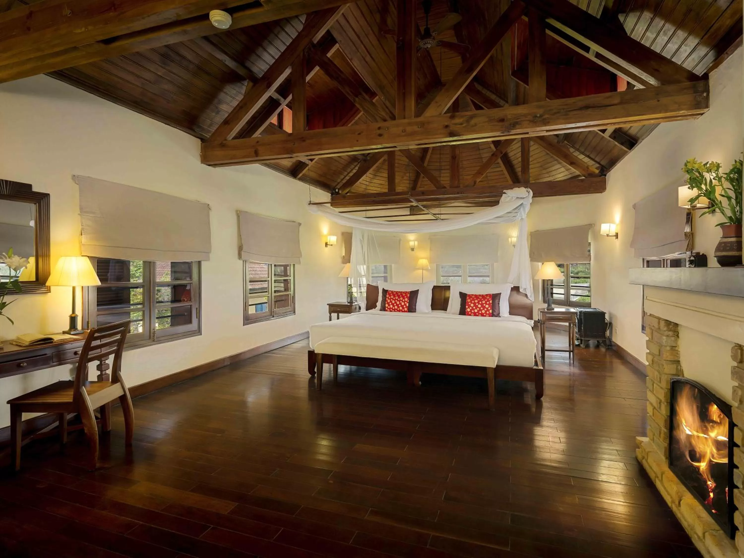 Bed in Ana Mandara Villas Dalat Resort & Spa