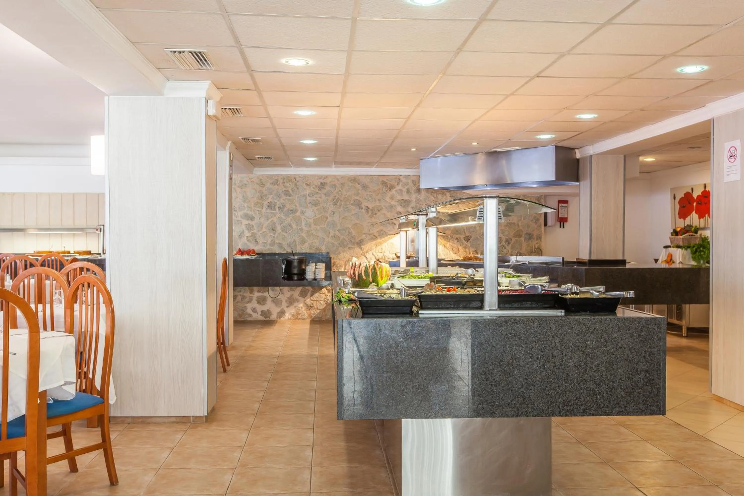 Restaurant/places to eat in Hotel Bella Mar