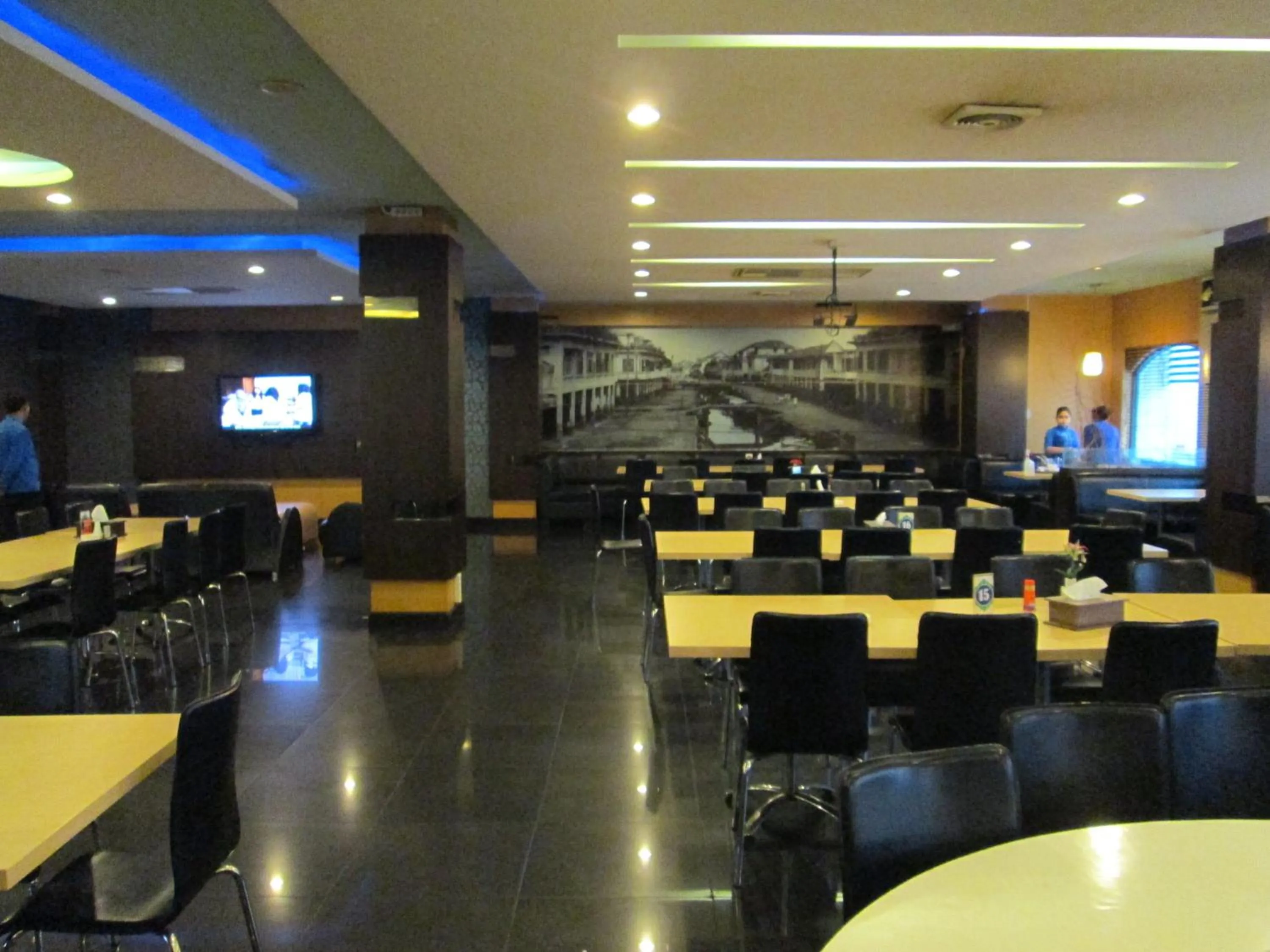 Restaurant/places to eat in Hotel Kini Pontianak