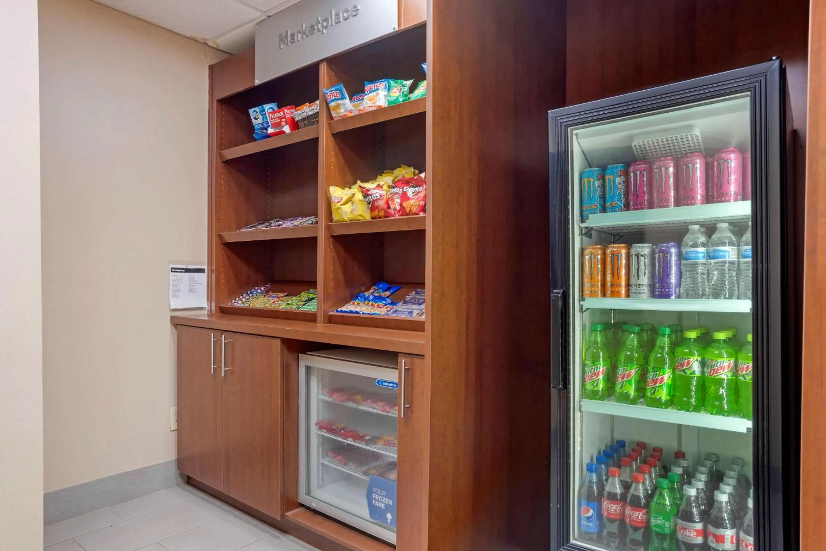 Restaurant/places to eat in Comfort Suites Fultondale I-65 near I-22