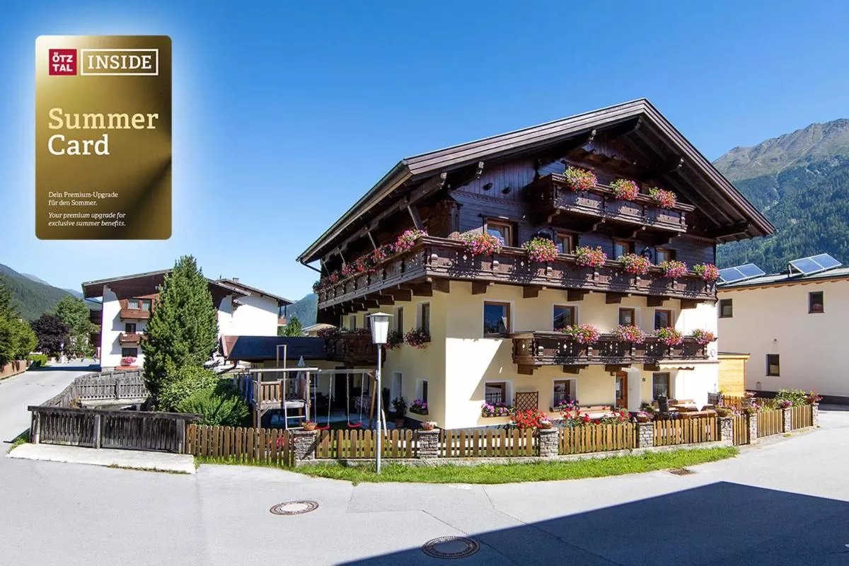 Property Building in Albert'n Haus