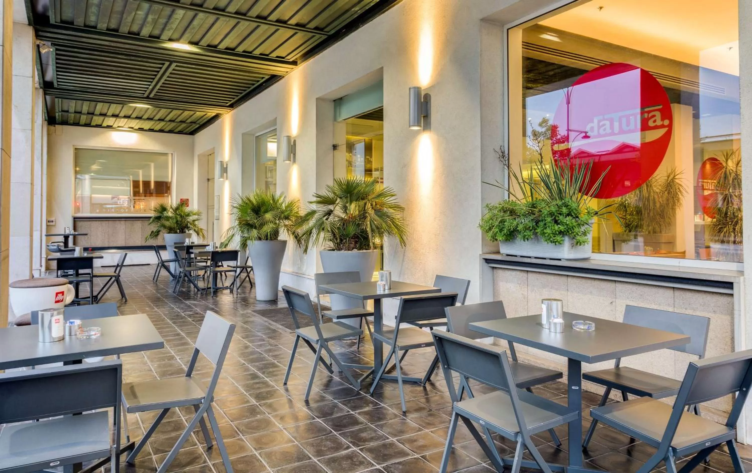 Lounge or bar in Best Western Plus Hotel Bologna