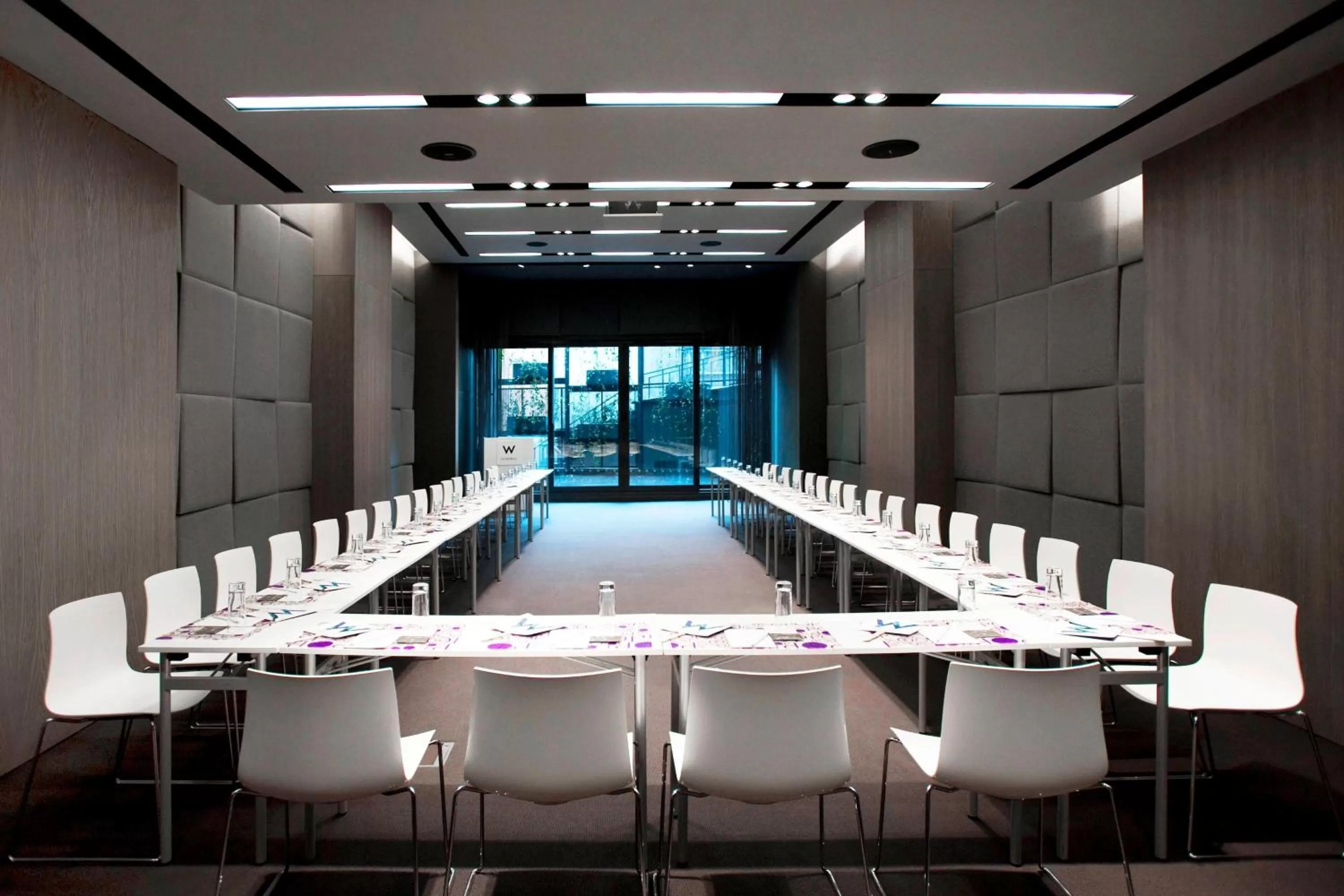 Meeting/conference room in W Istanbul