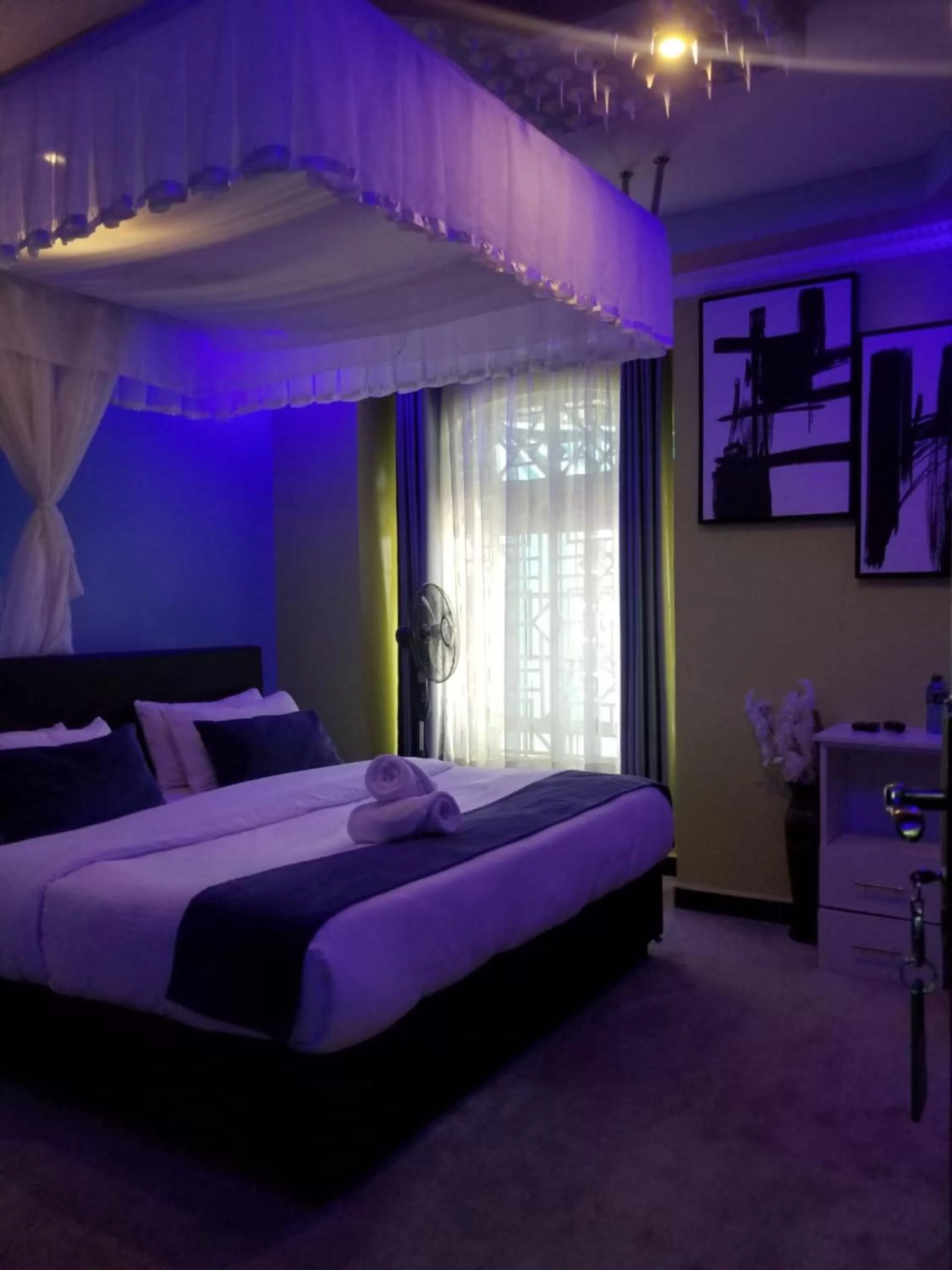 Photo of the whole room, Bed in Lovely Garden Guest Home