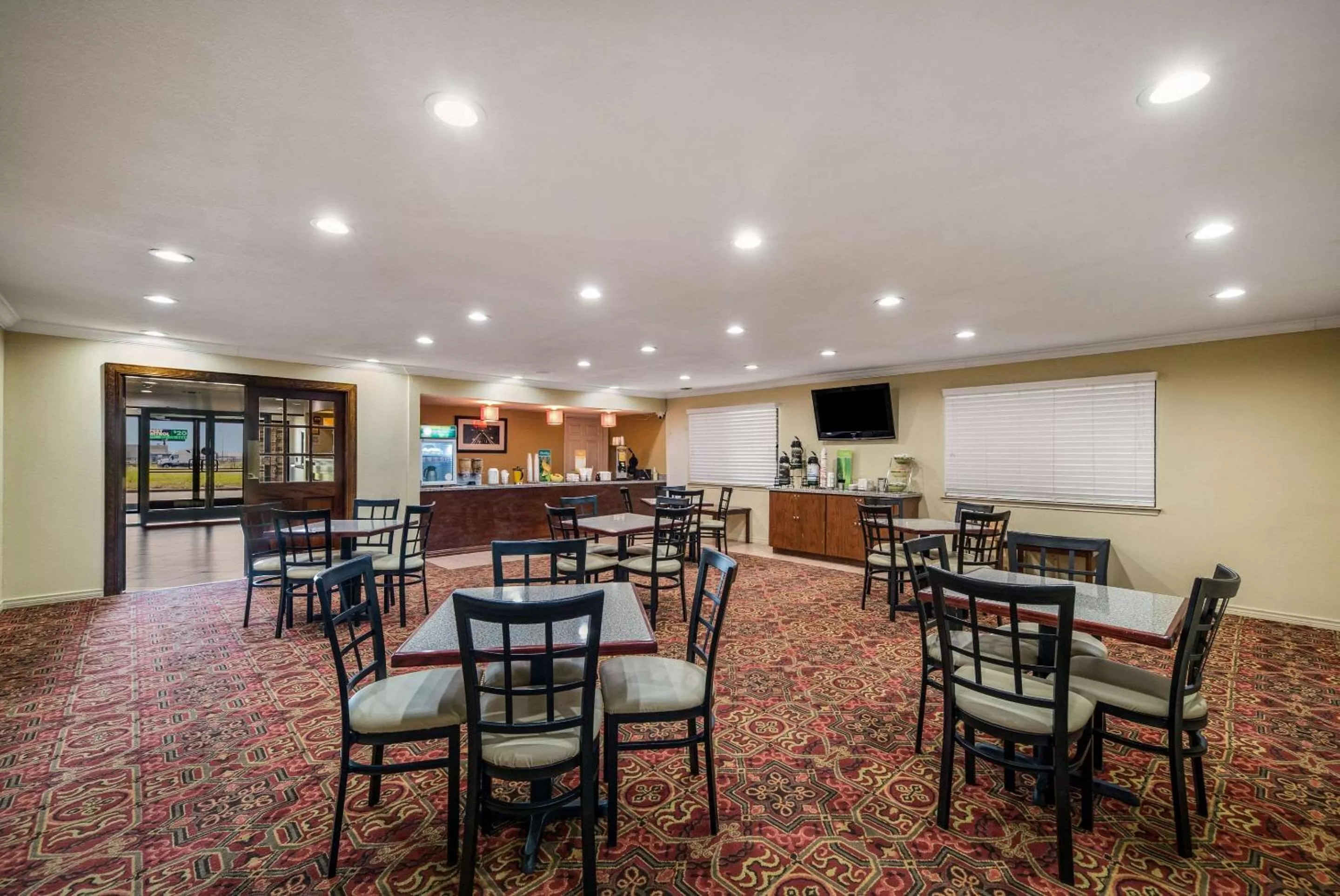Breakfast in Quality Inn & Suites Garland - East Dallas