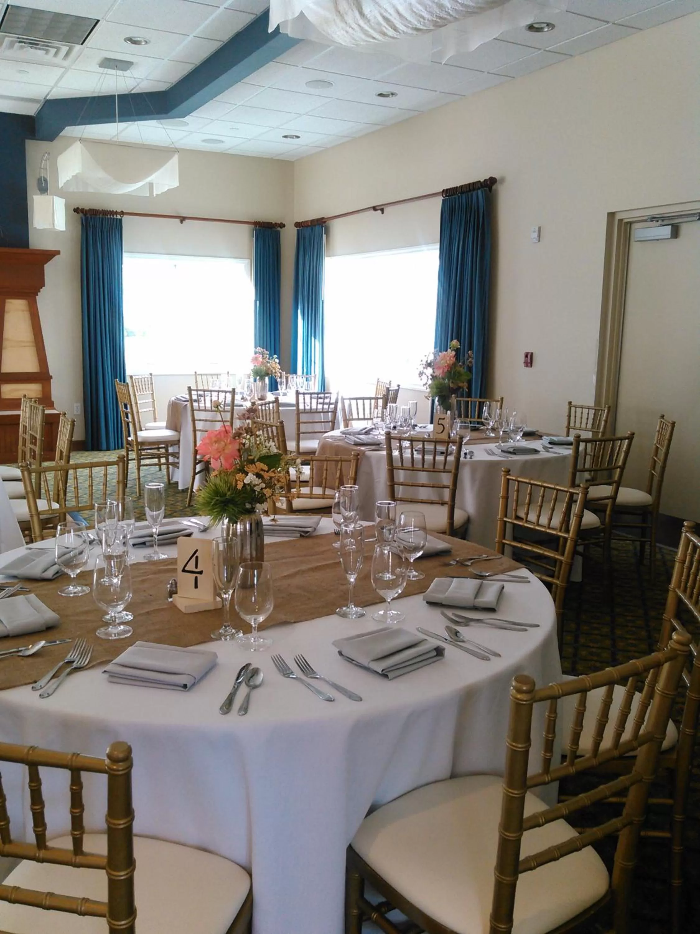 Banquet/Function facilities in Bay Pointe Inn