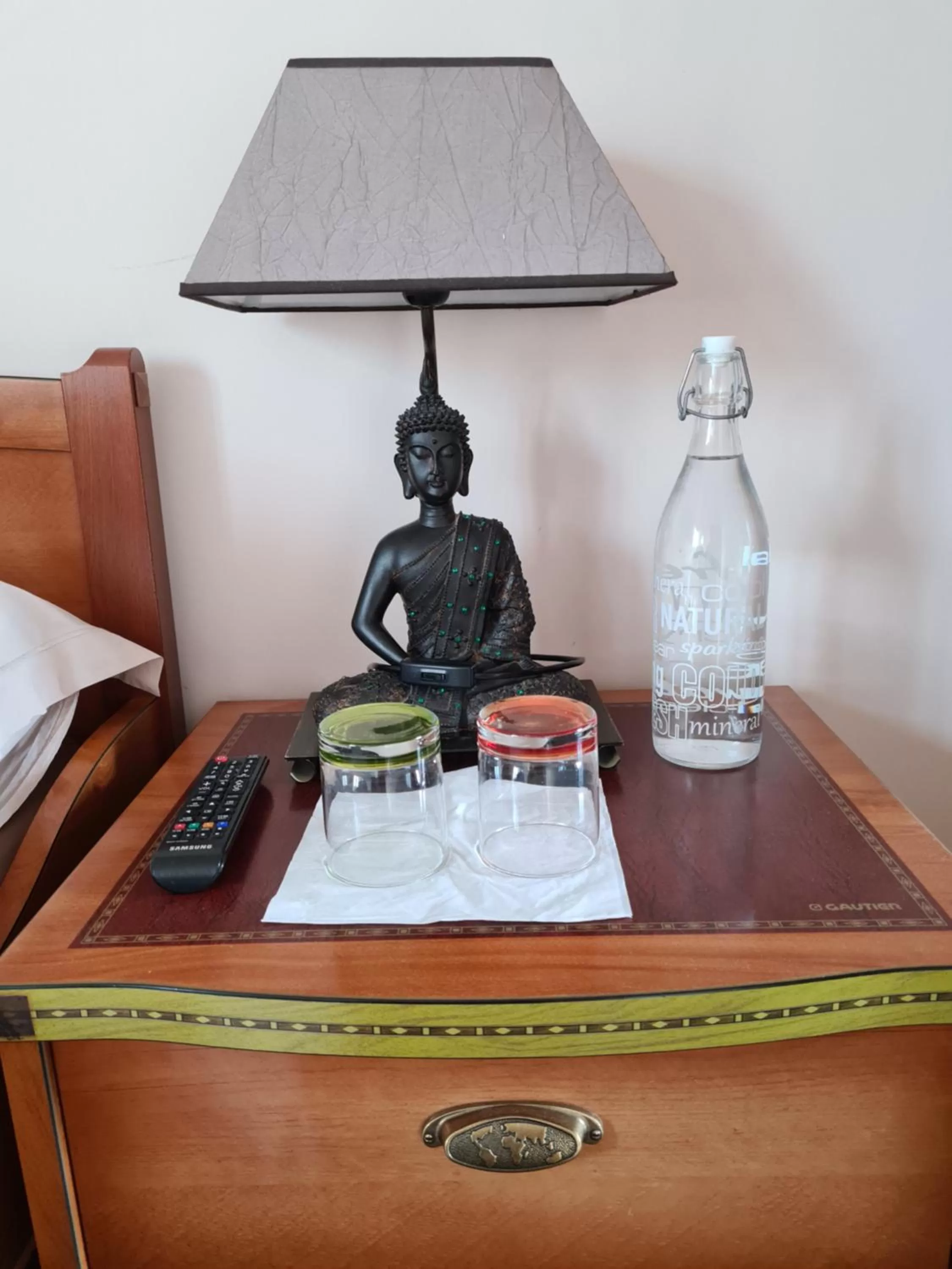 Bedroom in Apakabar Homestay - proche gare Melun, parking privé, Netflix