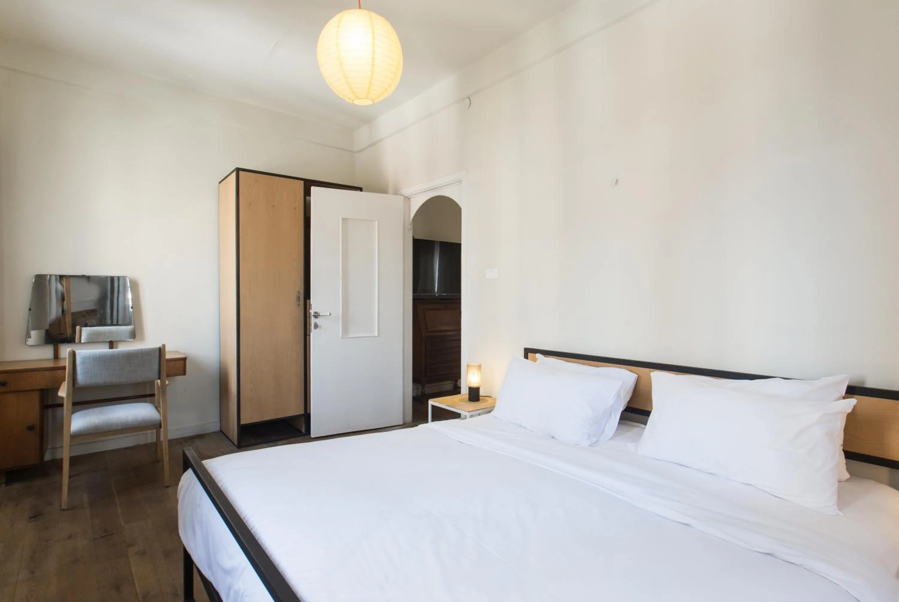 Bed in The Grand Meshmosh Hotel