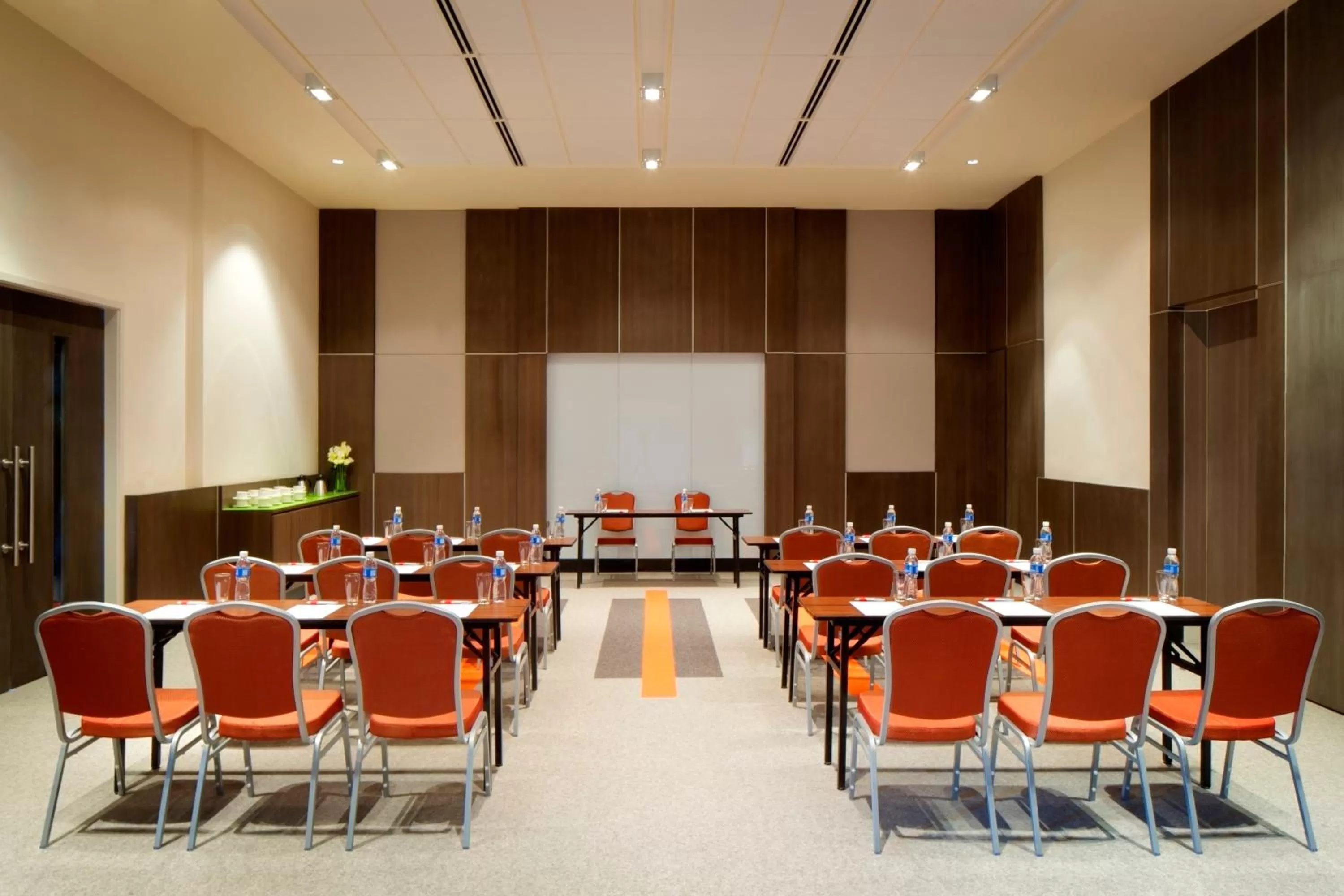 Business facilities in Park Inn by Radisson Davao