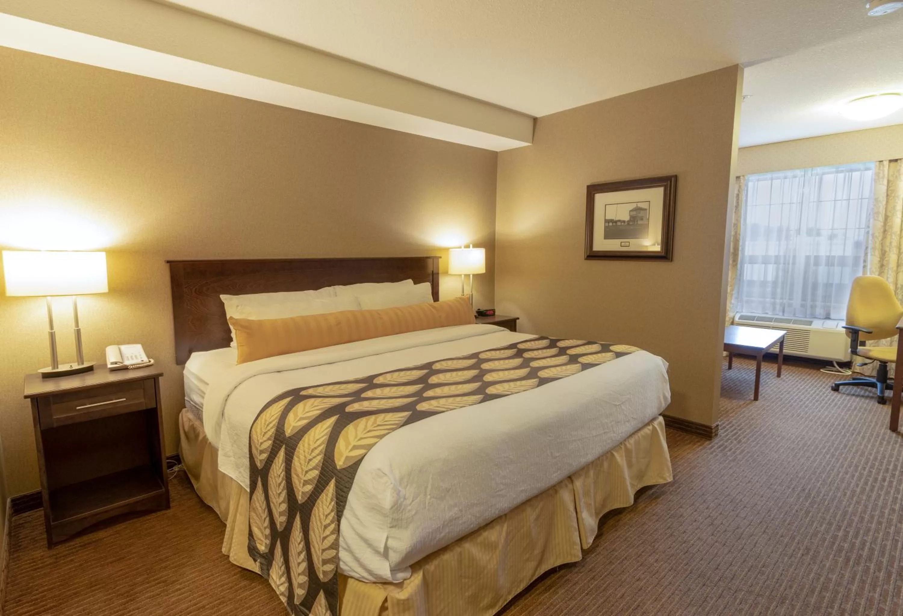 Bedroom, Bed in The Kanata Fort Saskatchewan