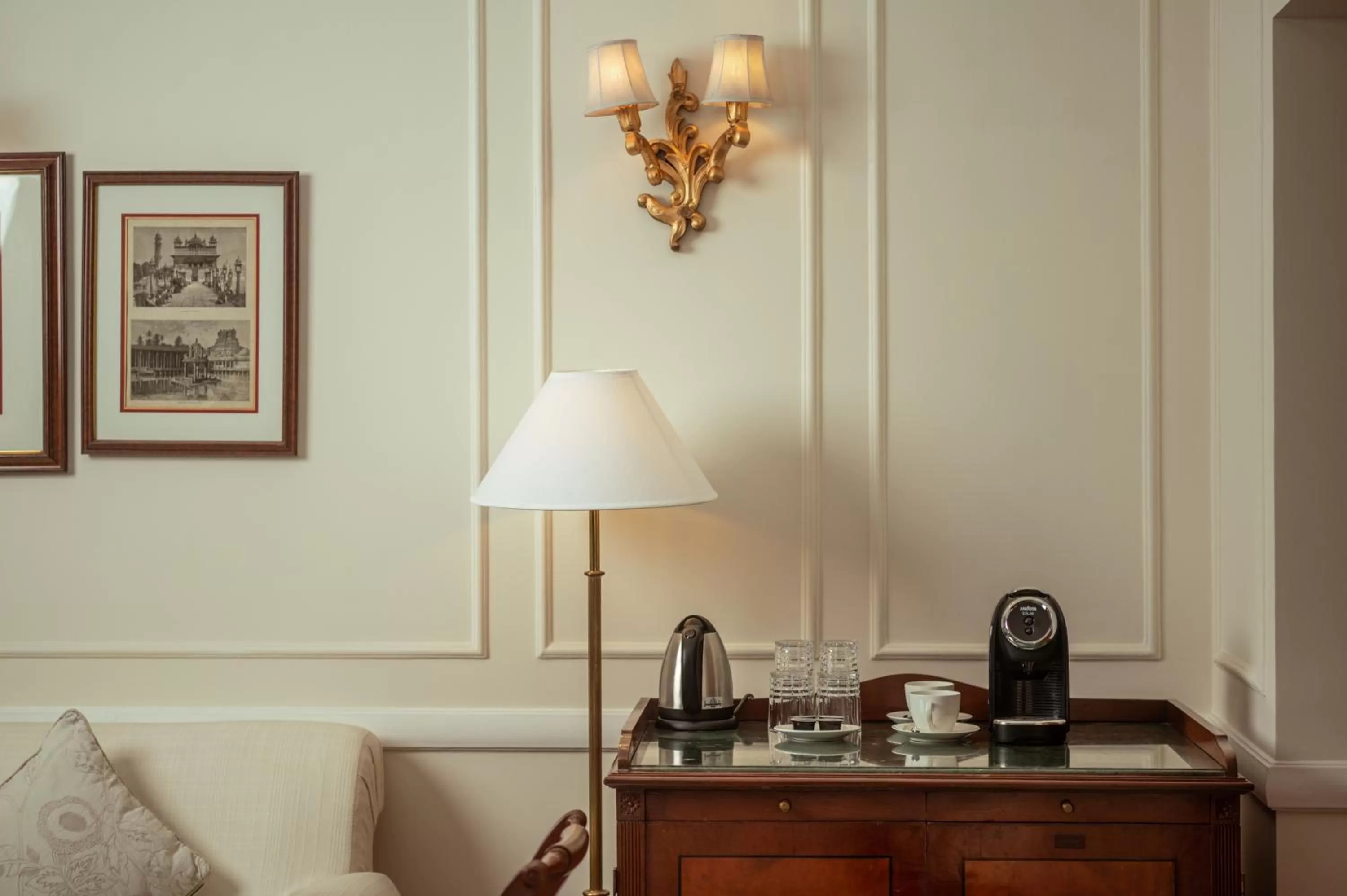 Coffee/tea facilities in The Imperial, New Delhi