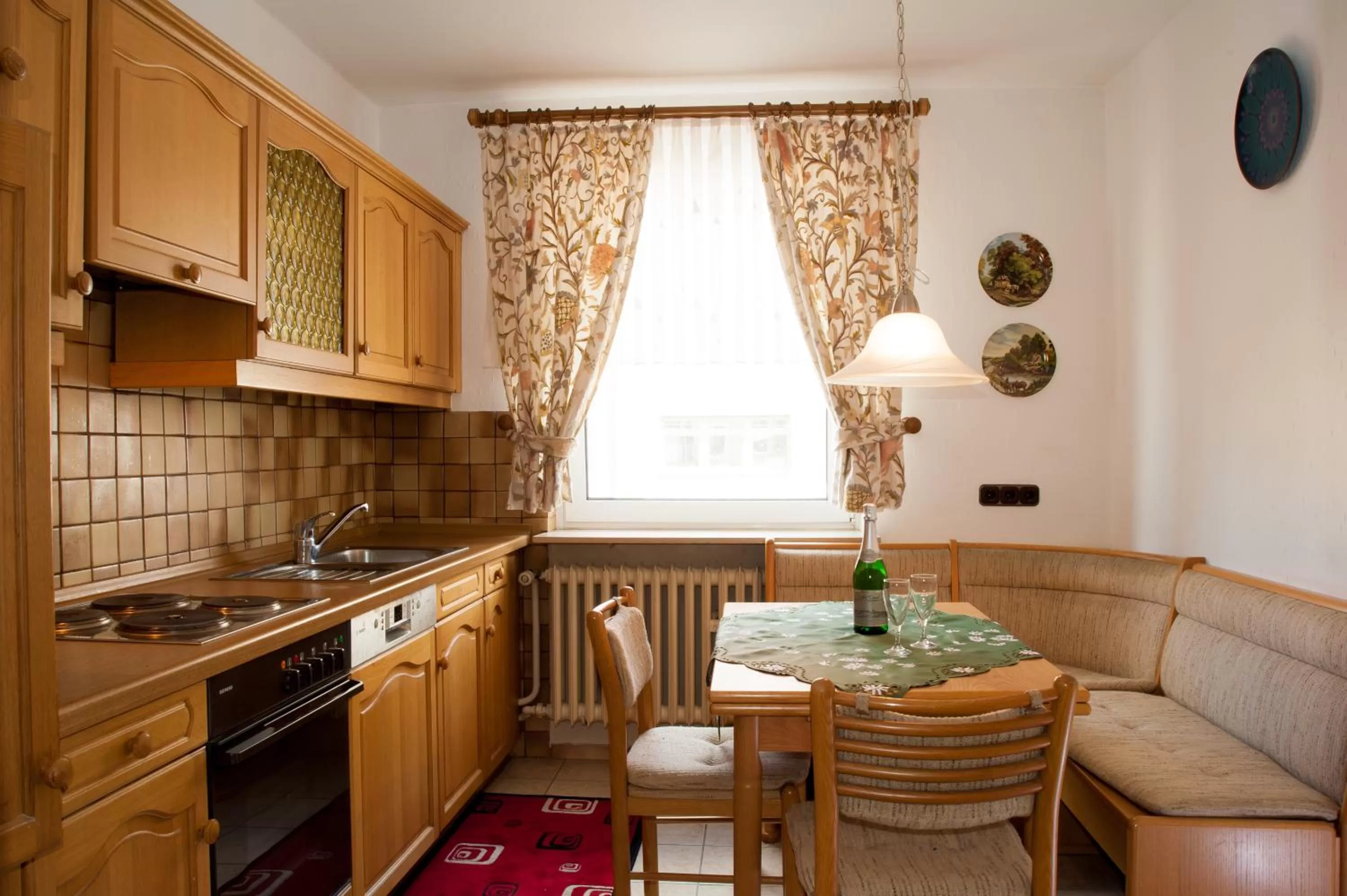 Decorative detail in Zwehrener Hof