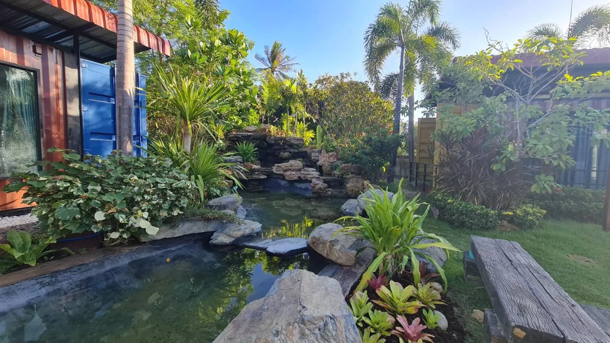 Garden in Beach Box at Pran