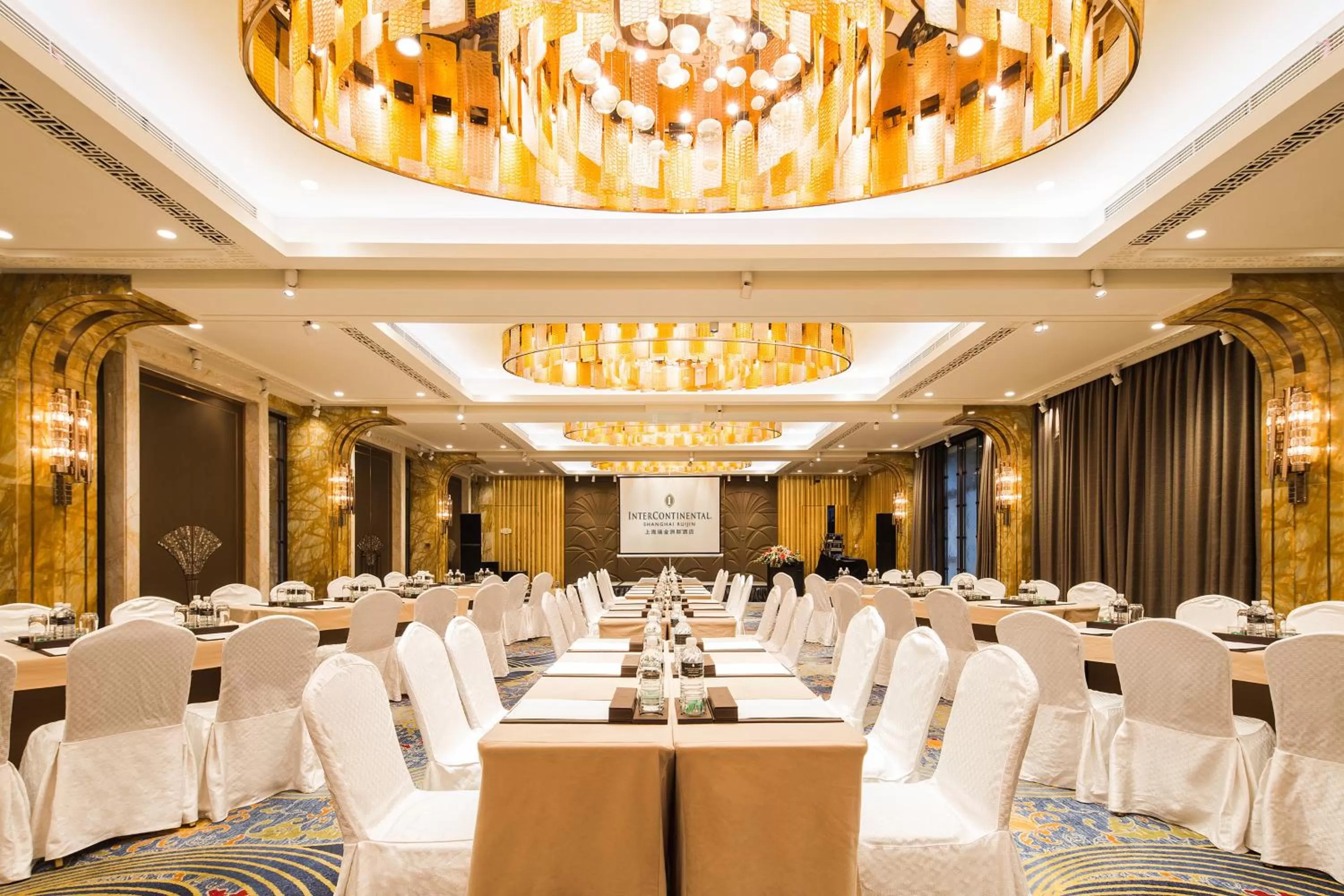 Meeting/conference room in InterContinental Shanghai Ruijin by IHG - Downtown Historic Iconic Garden Hotel