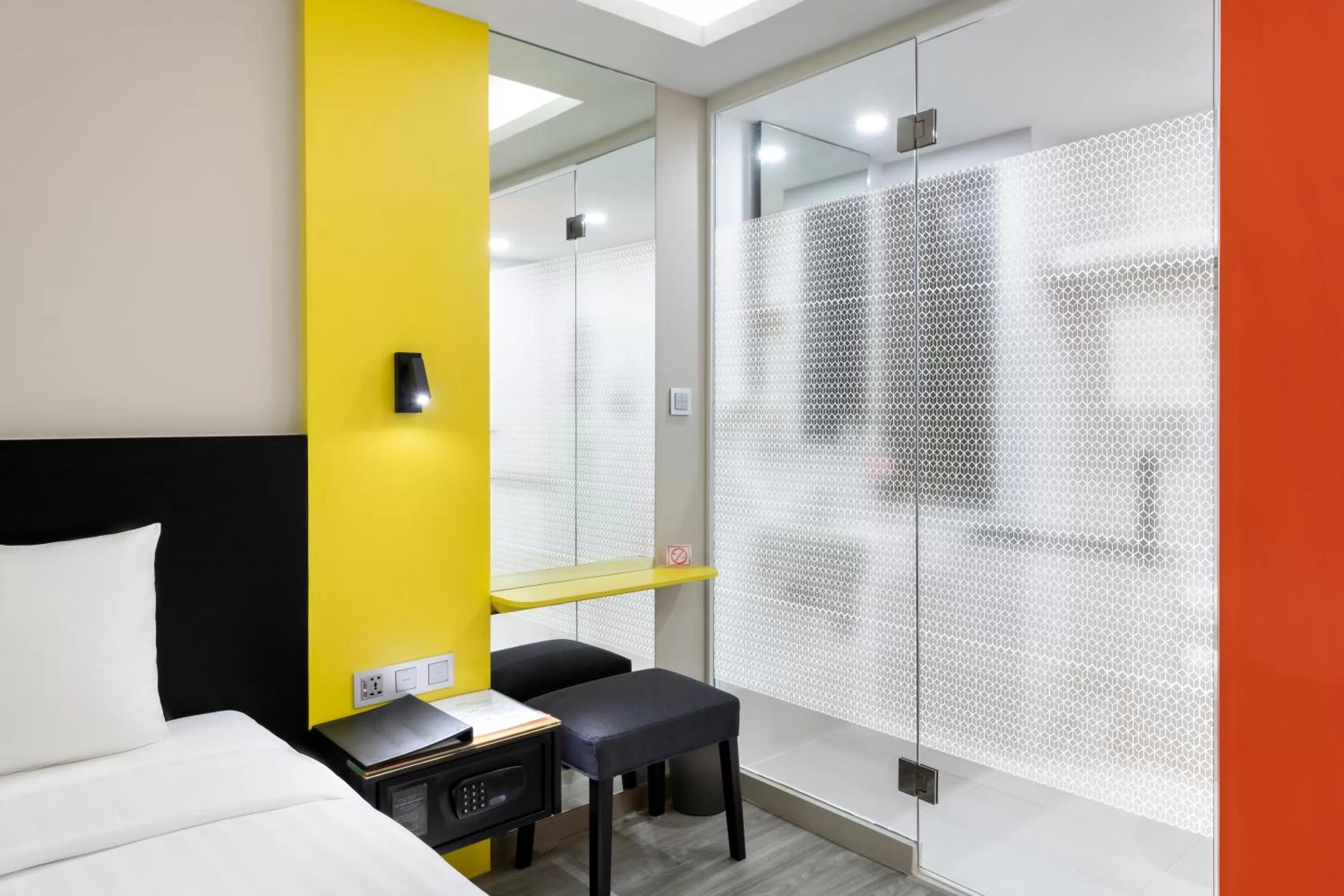 Photo of the whole room, Bed in Hotel Z zpaze