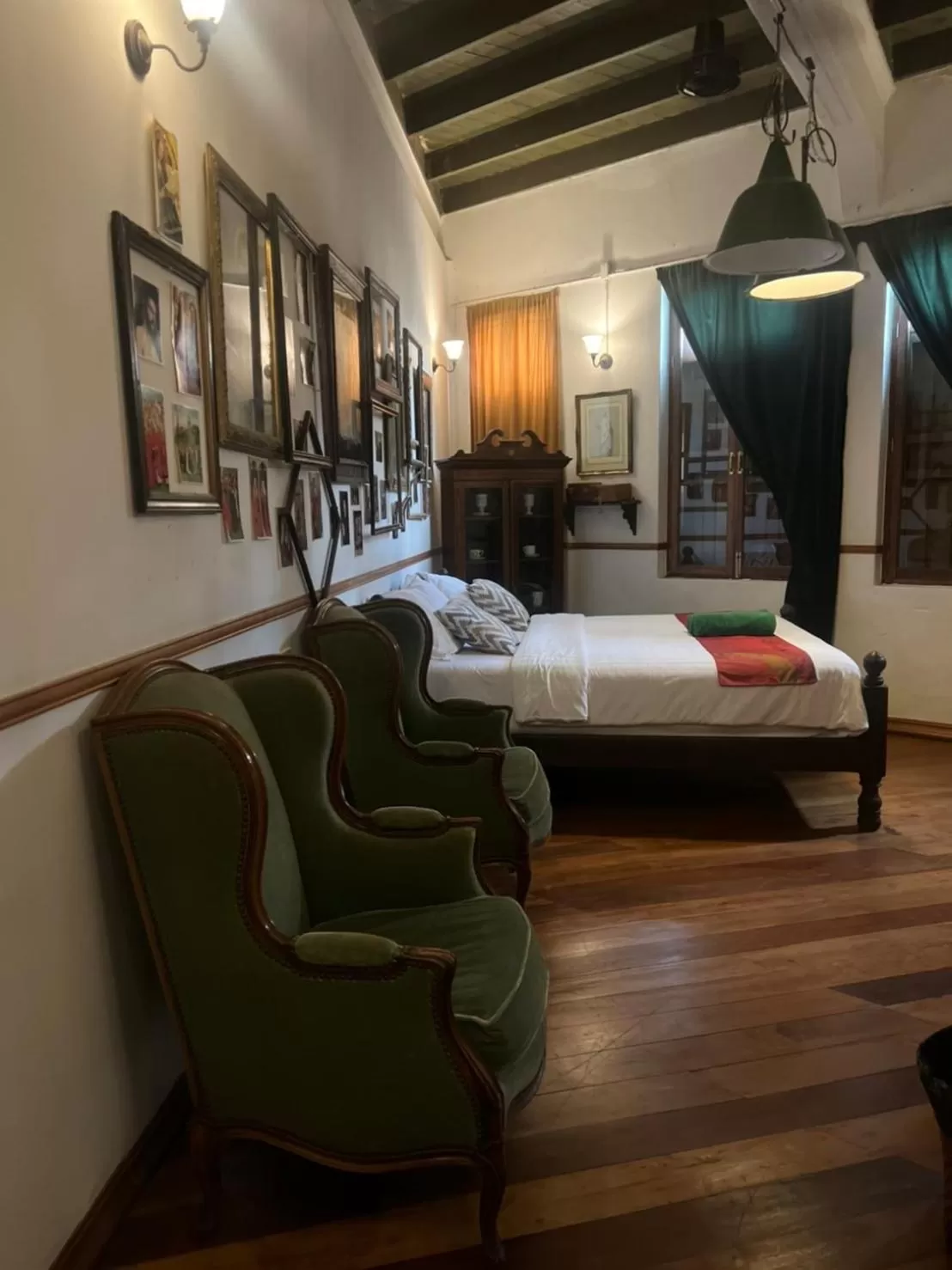 Bed in 103 - Bed and Brews