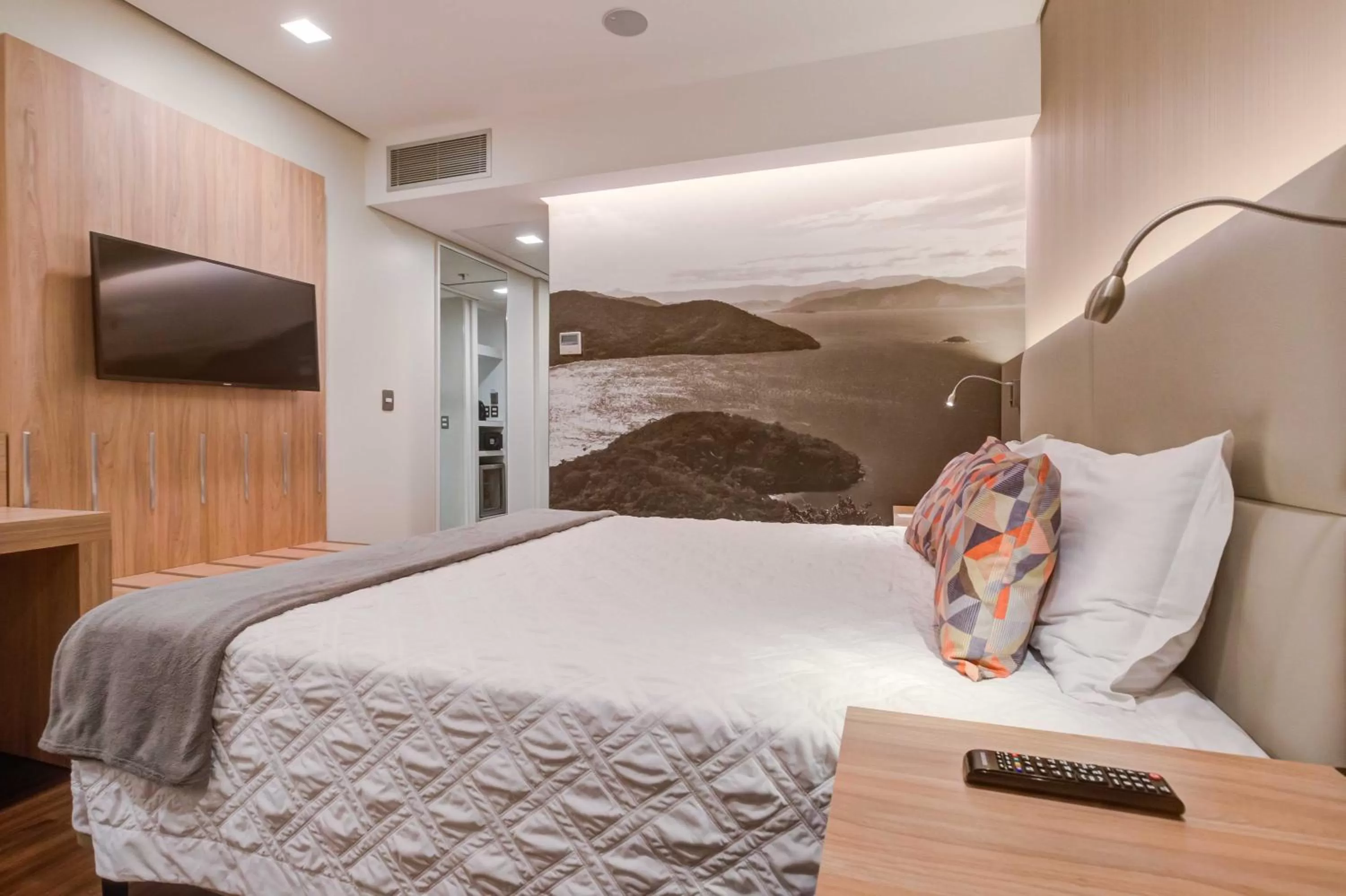 Bedroom, Bed in Rio Hotel by Bourbon Campinas