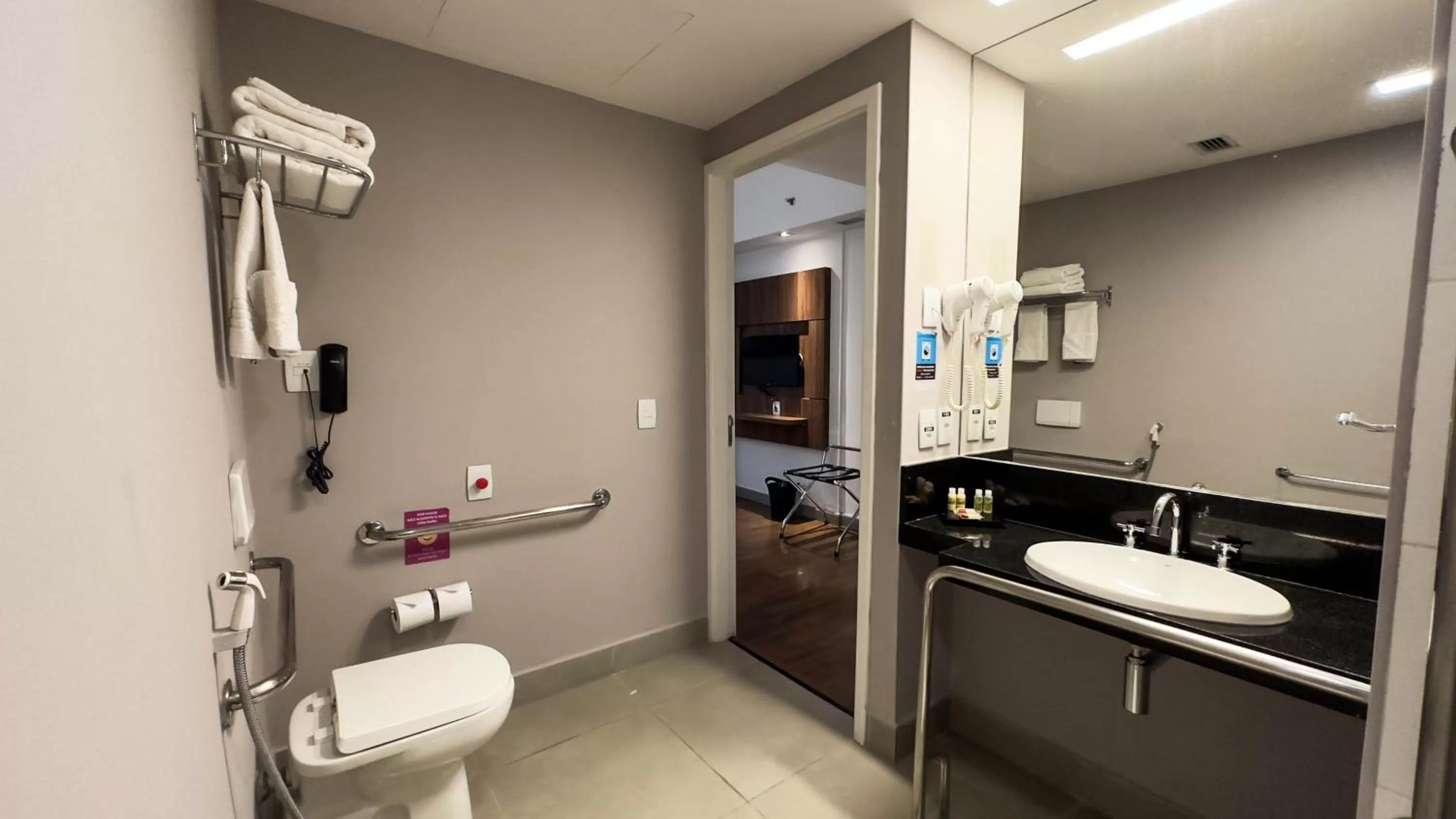 Bathroom in Hotel Vivenzo Savassi Belo Horizonte