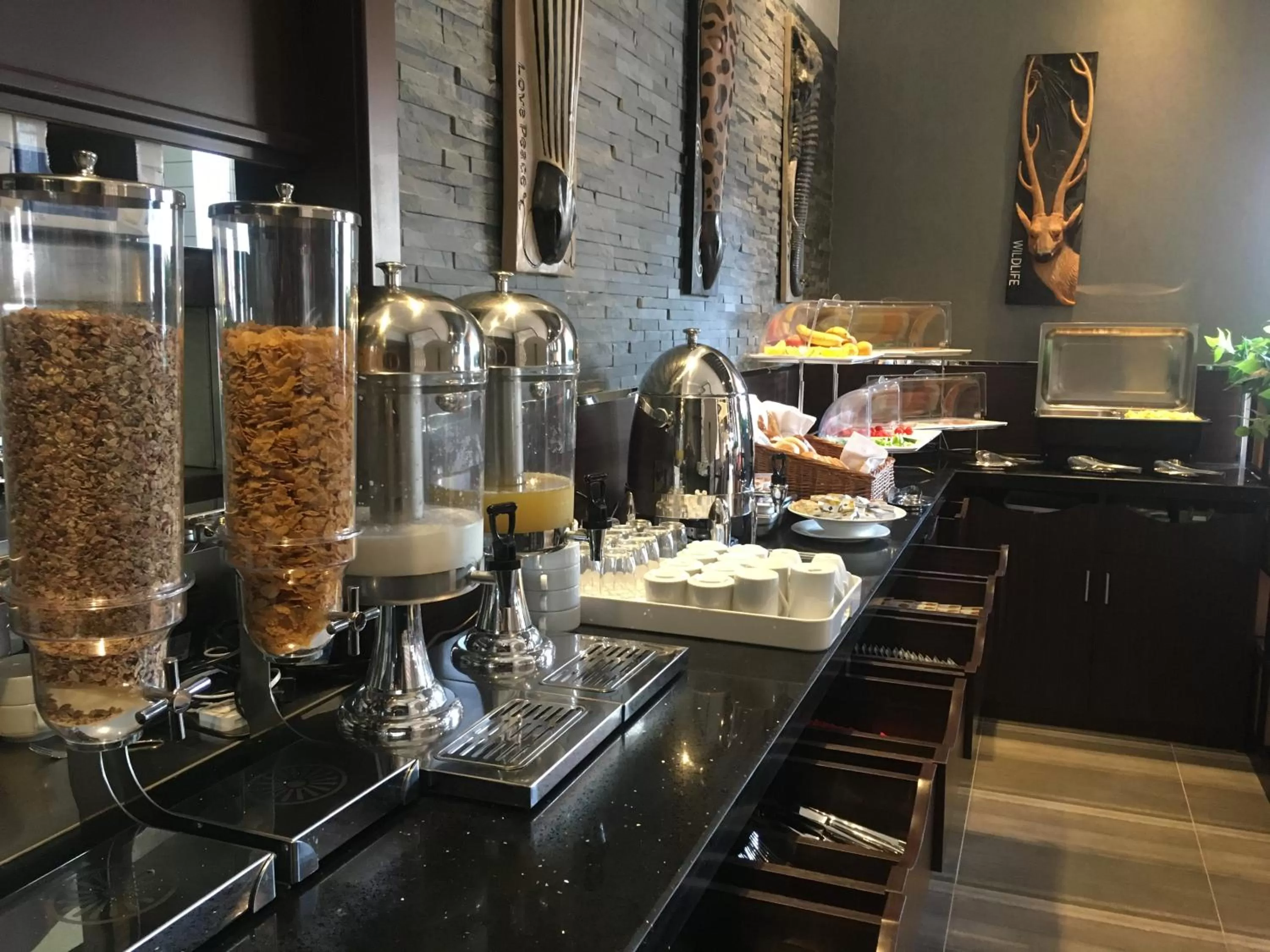 Buffet breakfast in Hotel MUSE