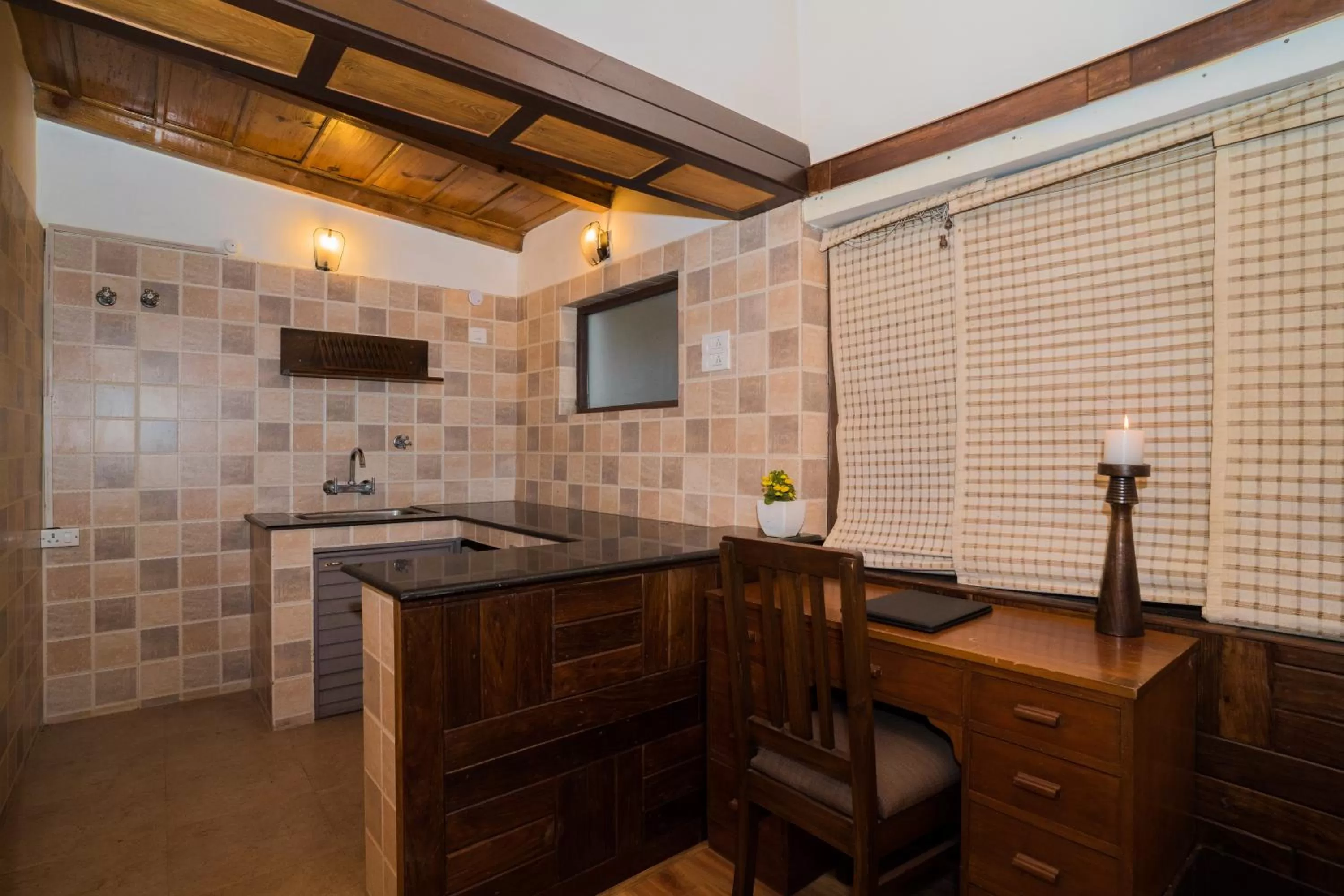 Kitchen or kitchenette in Bhikampur Lodge By Nine Hotels