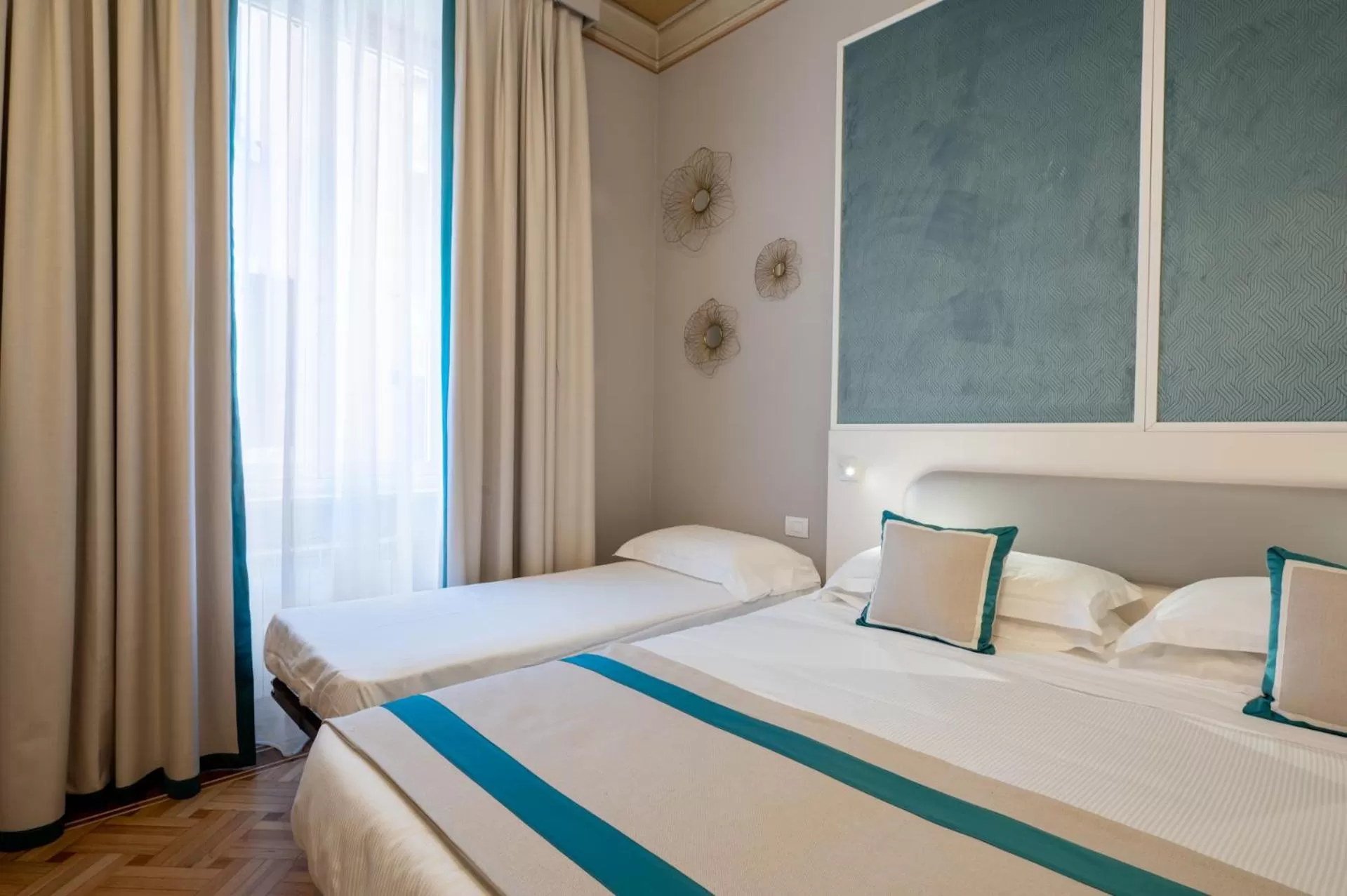 Bed in Hotel Monte Rosa