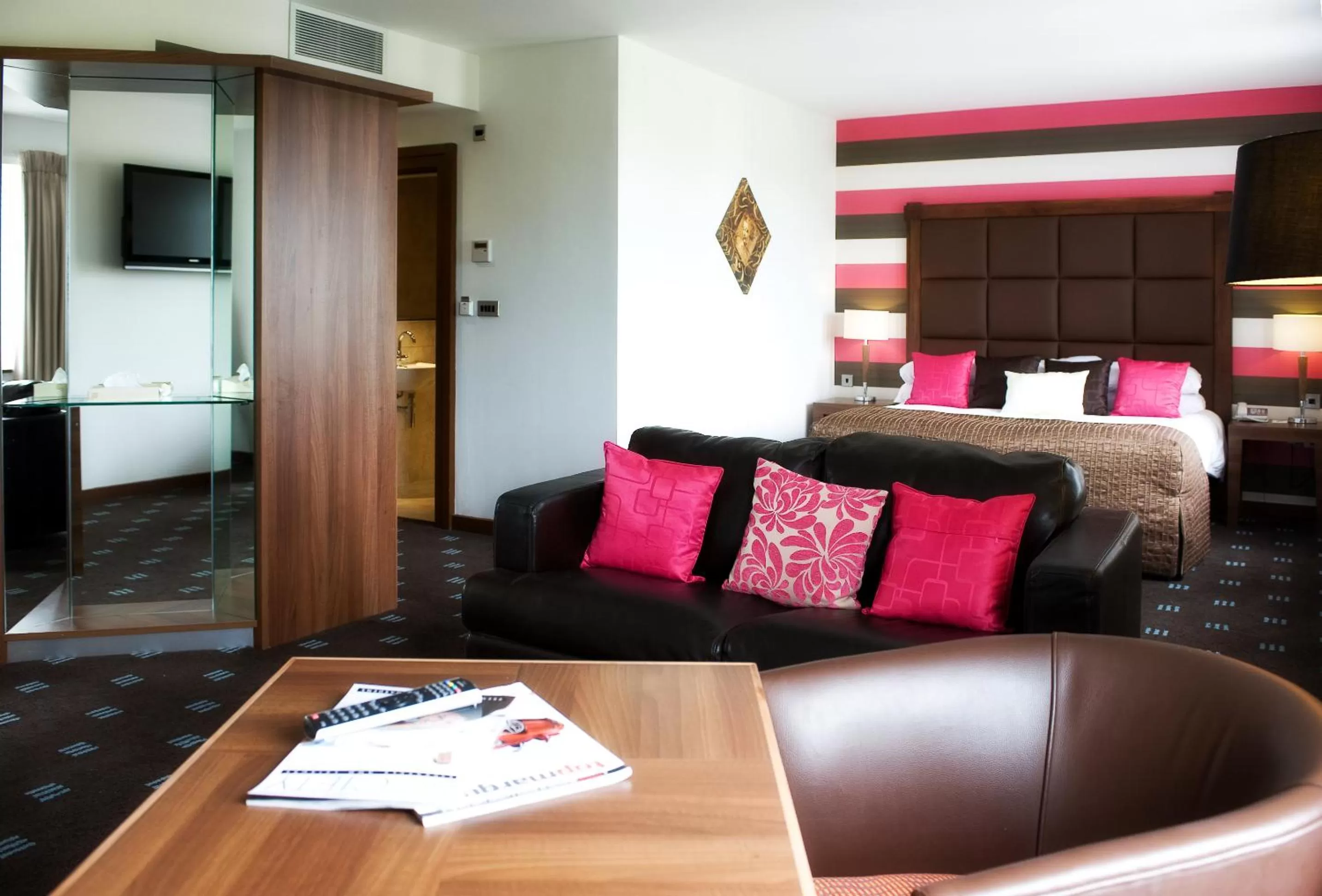 Photo of the whole room in Earl Of Doncaster Hotel