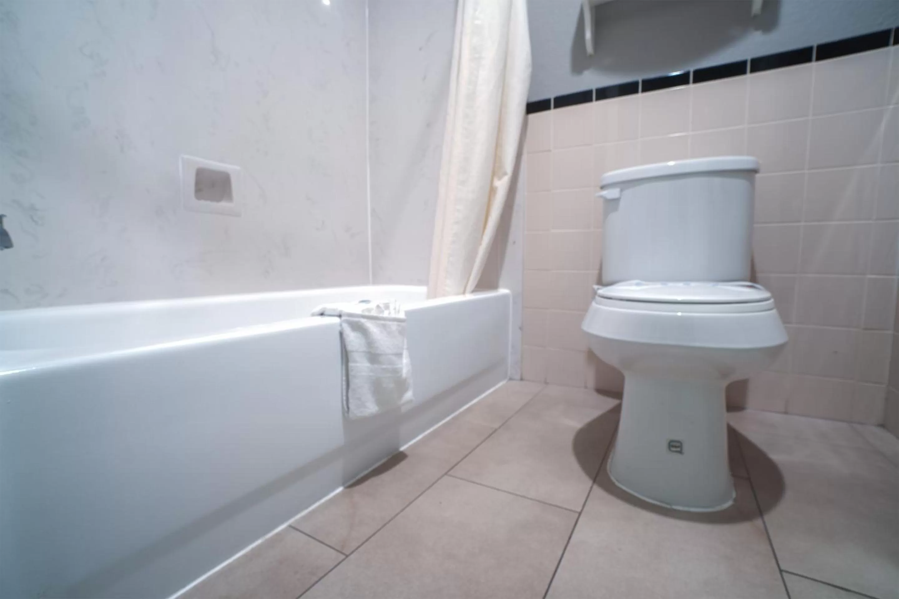 Bathroom in Hotel Bliss Kemah