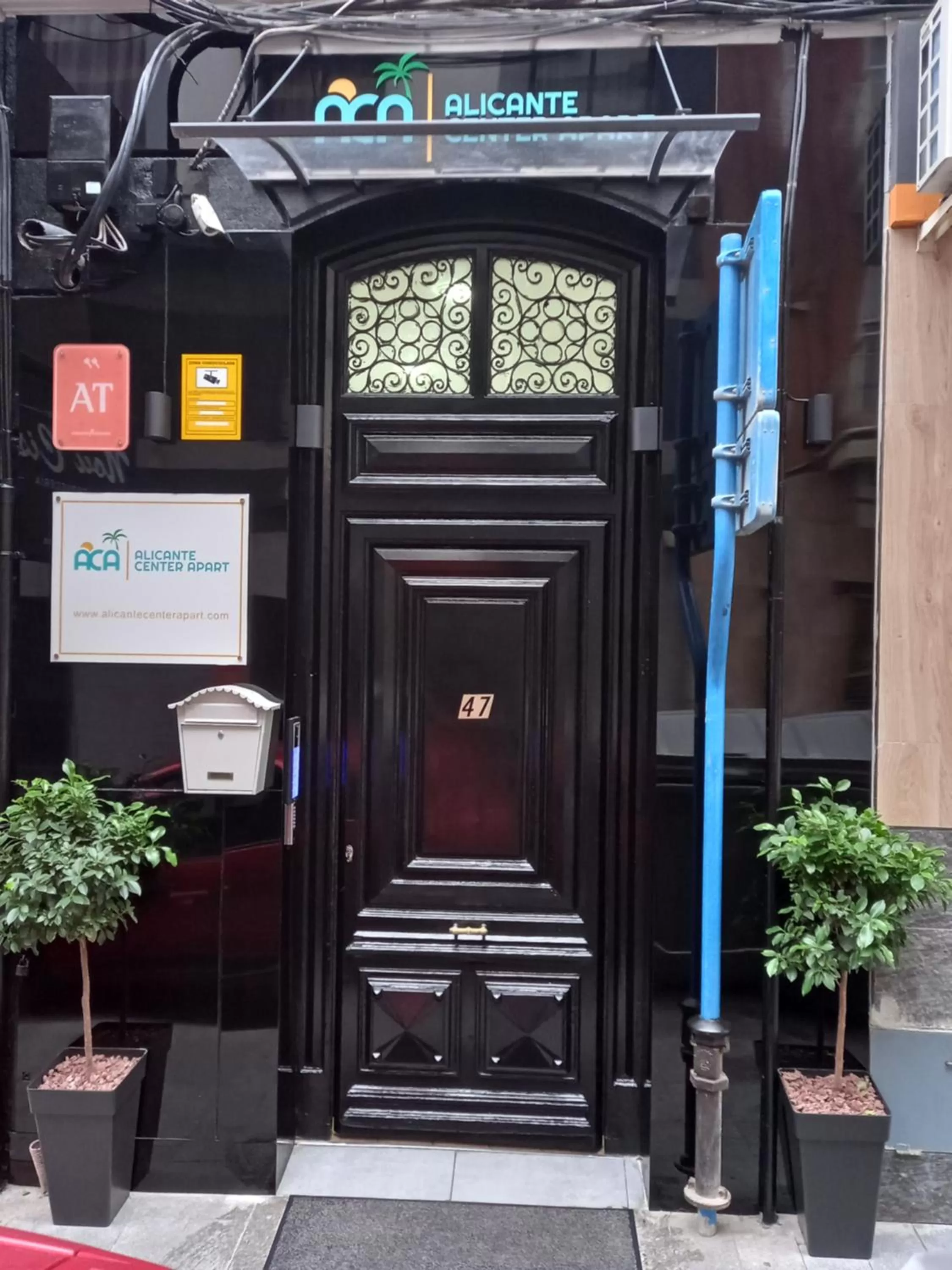 Property building in Alicante Center Apart