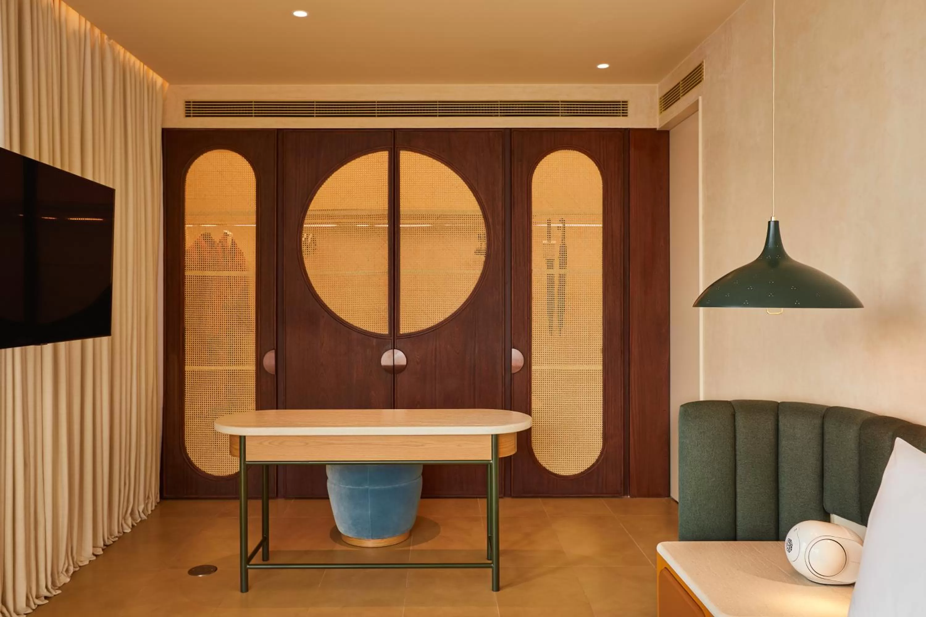 wardrobe in The Standard, Bangkok Mahanakhon